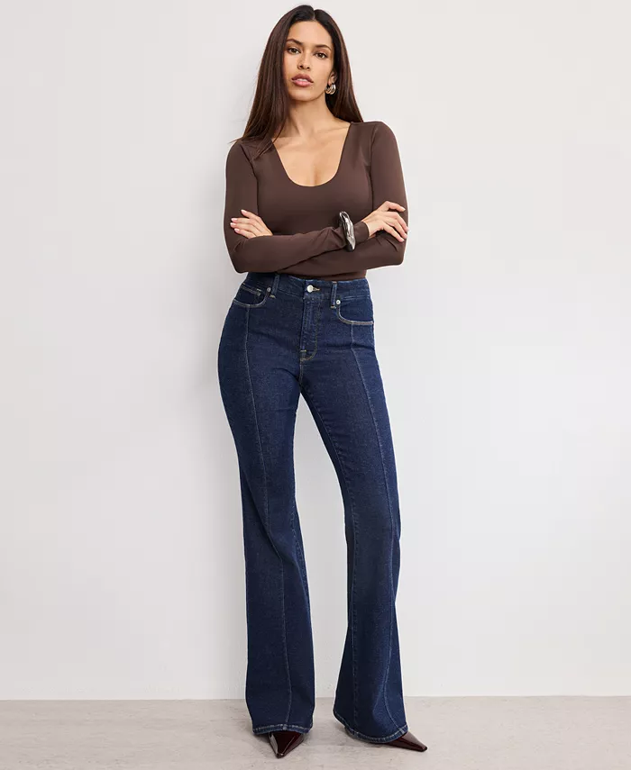 Женские джинсы клеш Good American, синий
Женские джинсы клеш Good American, синий