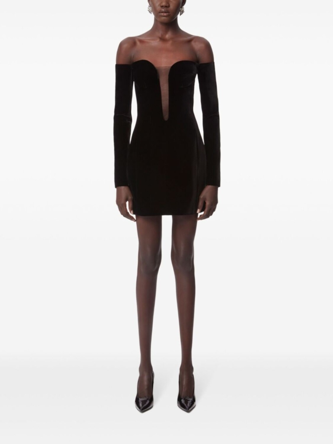 Nina Ricci платье мини с открытыми плечами, черный
Nina Ricci платье мини с открытыми плечами, черный