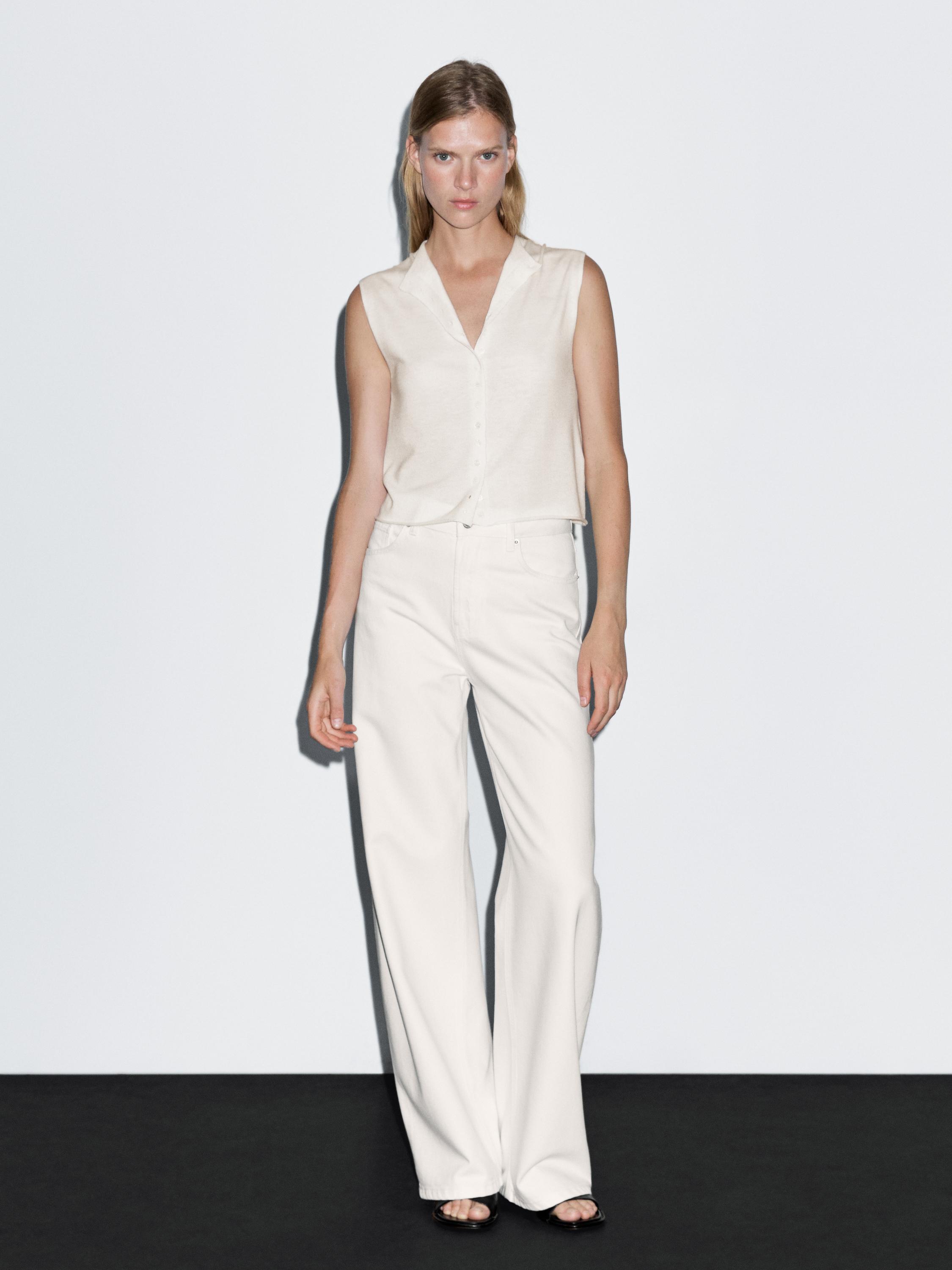 Укороченный трикотажный жилет из смесовой шерсти Massimo Dutti, кремовый
Укороченный трикотажный жилет из смесовой шерсти Massimo Dutti, кремовый