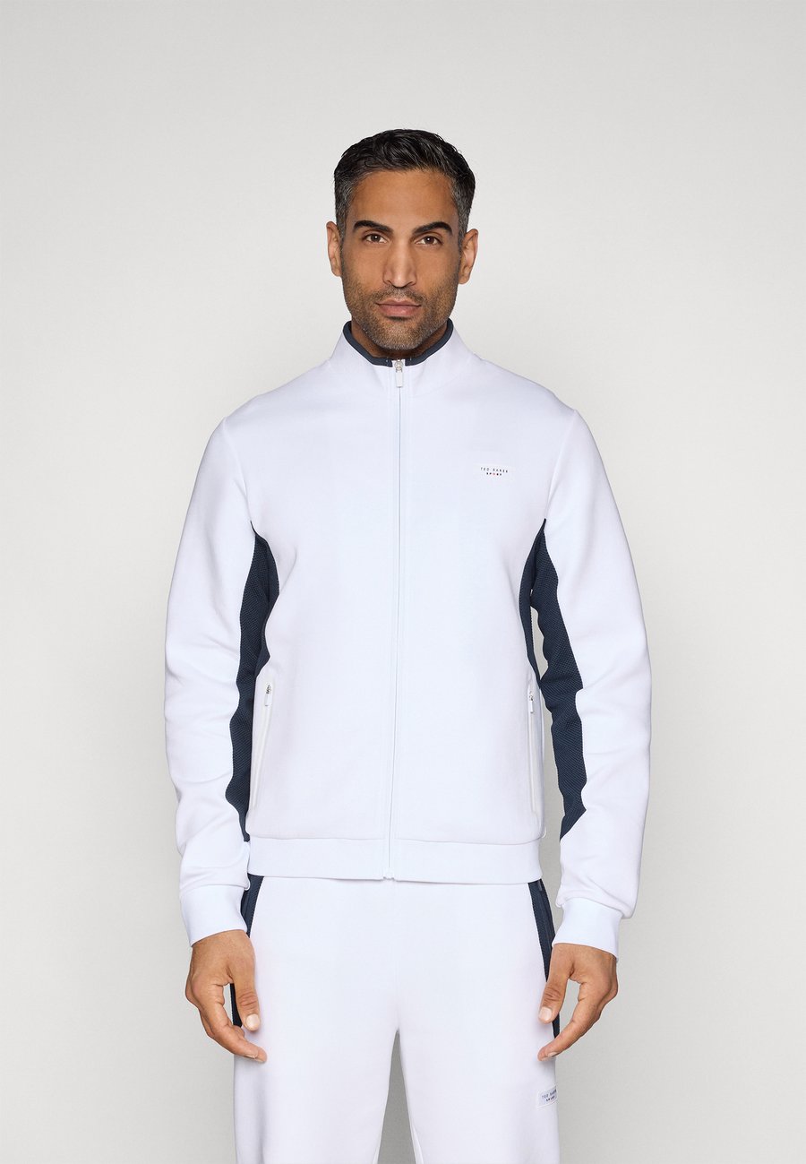 Толстовка Ted Baker Sports LOGAN, White/Dark Sapphire/White
Толстовка Ted Baker Sports LOGAN, White/Dark Sapphire/White