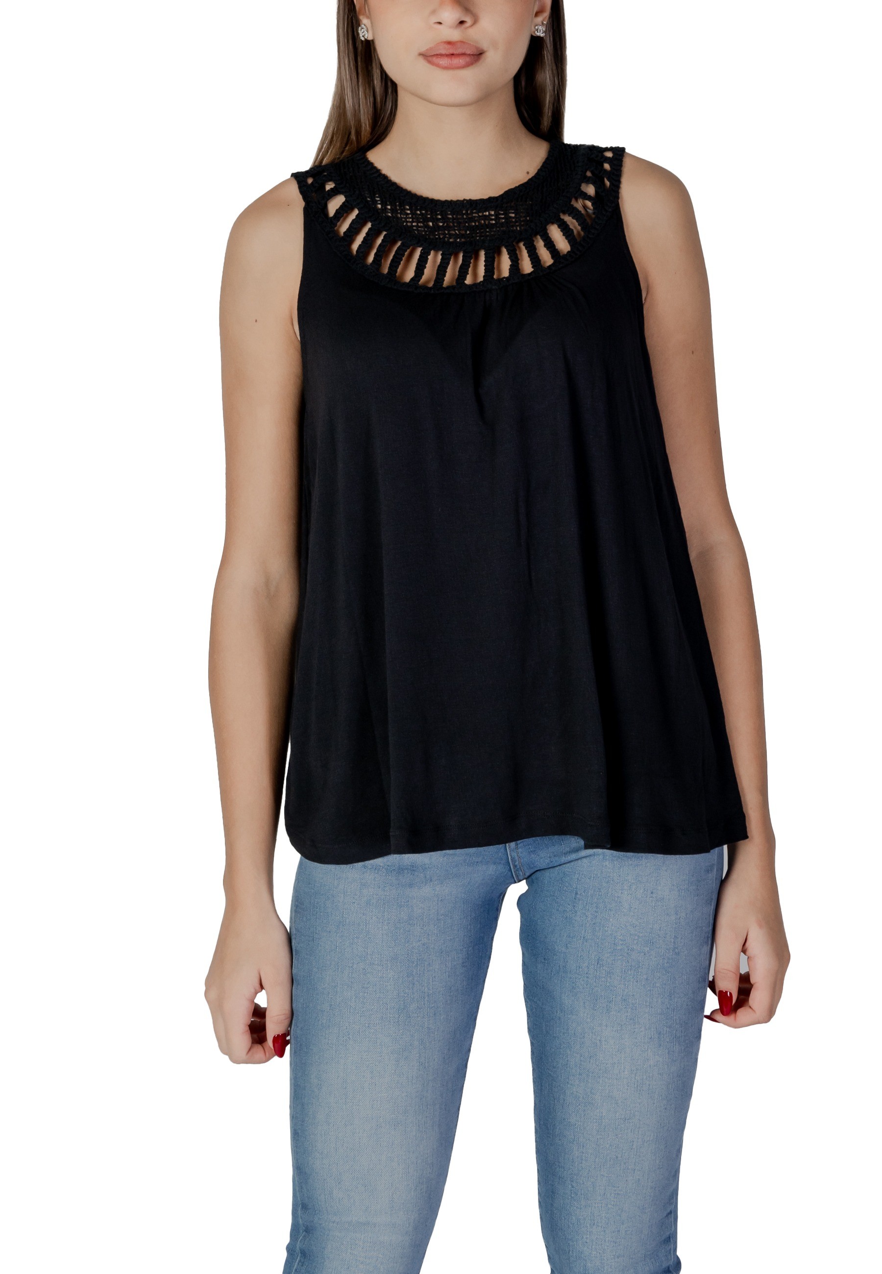 Майка-топ B.Young, черный
Майка-топ B.Young, черный