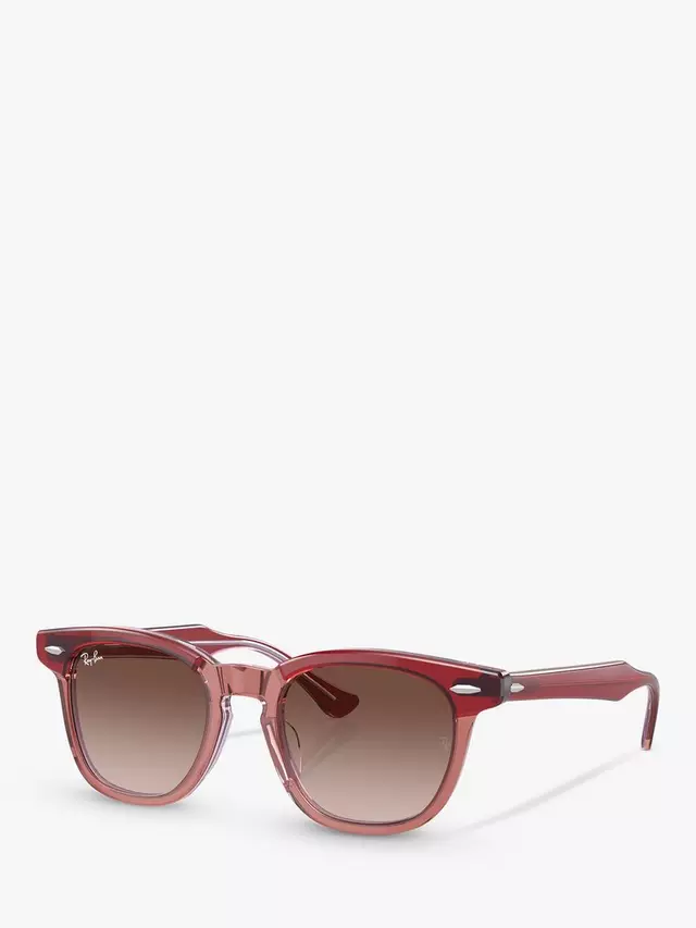 Солнцезащитные очки Ray-Ban RJ9098S Unisex D-Frame, цвет red/orange/light/purple/gradient 
Солнцезащитные очки Ray-Ban RJ9098S Unisex D-Frame, цвет red/orange/light/purple/gradient