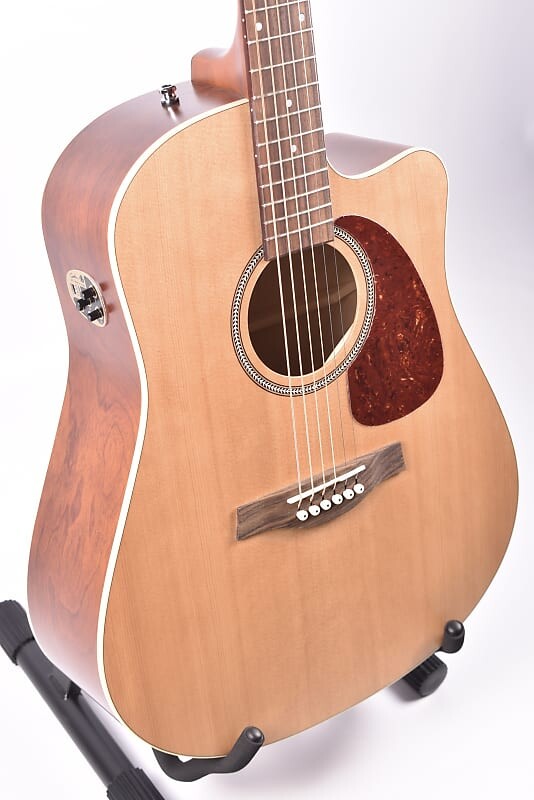 Акустическая гитара Seagull Coastline Slim Spruce CW-QIT
Акустическая гитара Seagull Coastline Slim Spruce CW-QIT