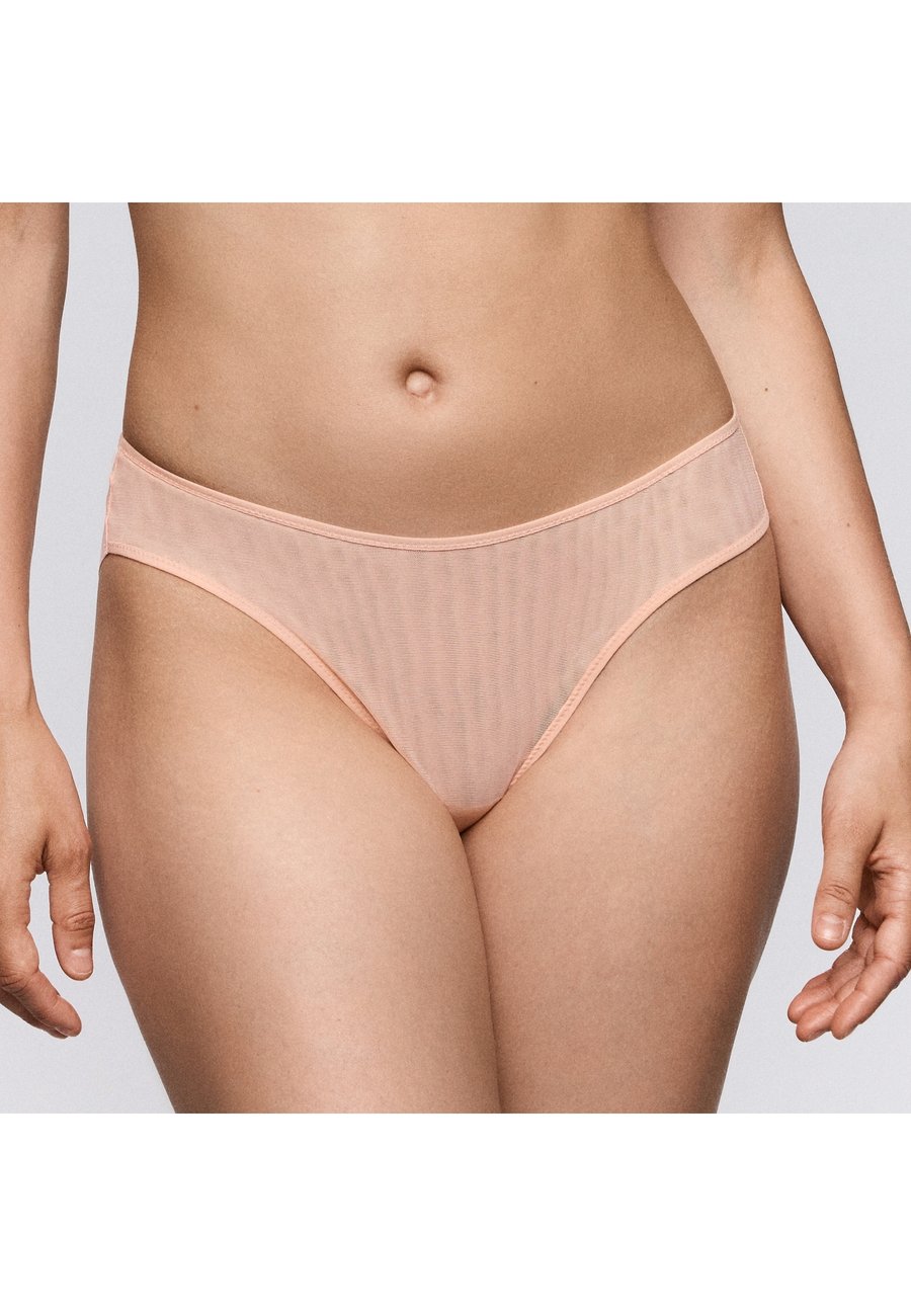 Брифы SARDA CHALMERS, Royal Peach/Light Pink
Брифы SARDA CHALMERS, Royal Peach/Light Pink