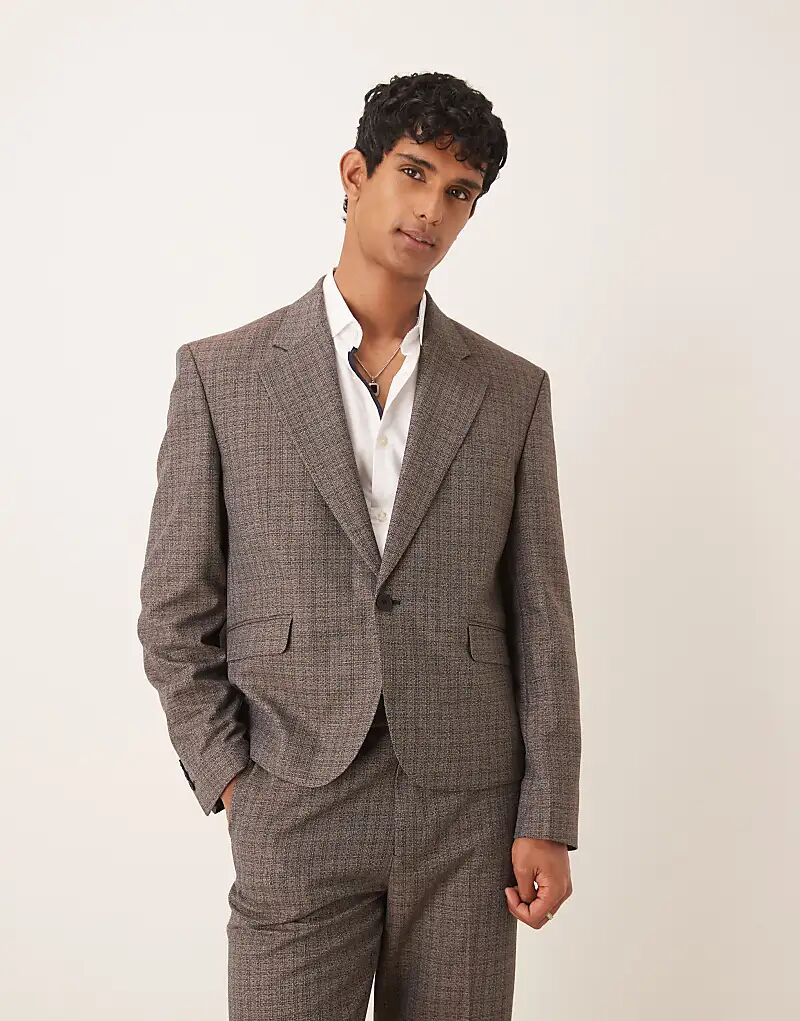 Укороченный пиджак свободного кроя ASOS DESIGN коричневого цвета с микроклеткой
Укороченный пиджак свободного кроя ASOS DESIGN коричневого цвета с микроклеткой