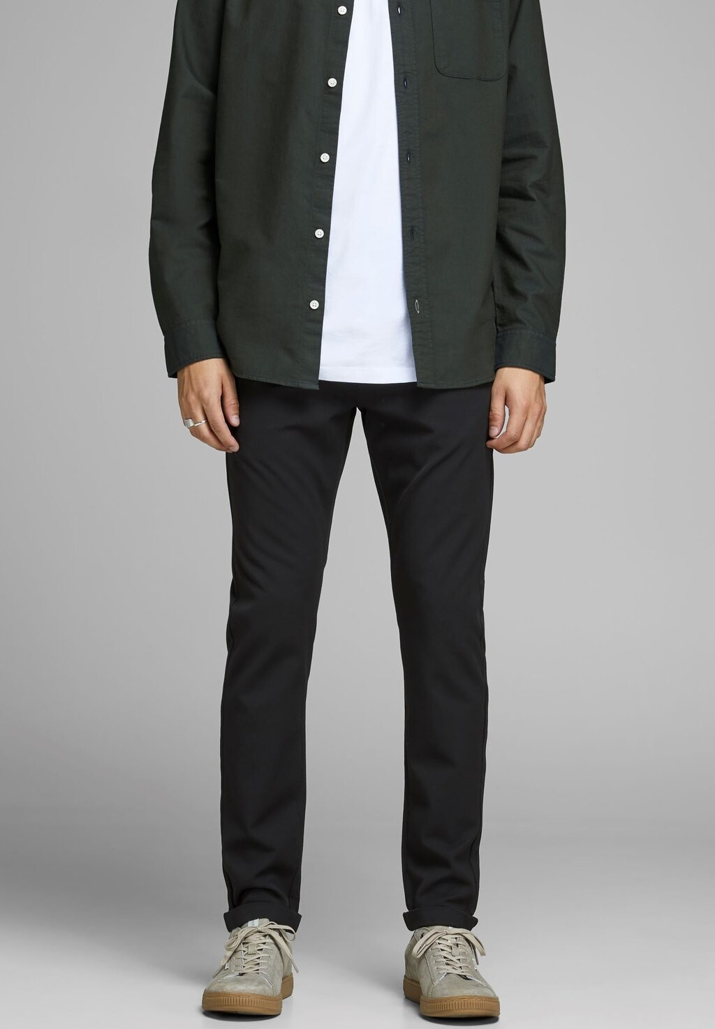 Брюки JJIMARCO JJCONNOR Jack & Jones, черный
Брюки JJIMARCO JJCONNOR Jack & Jones, черный