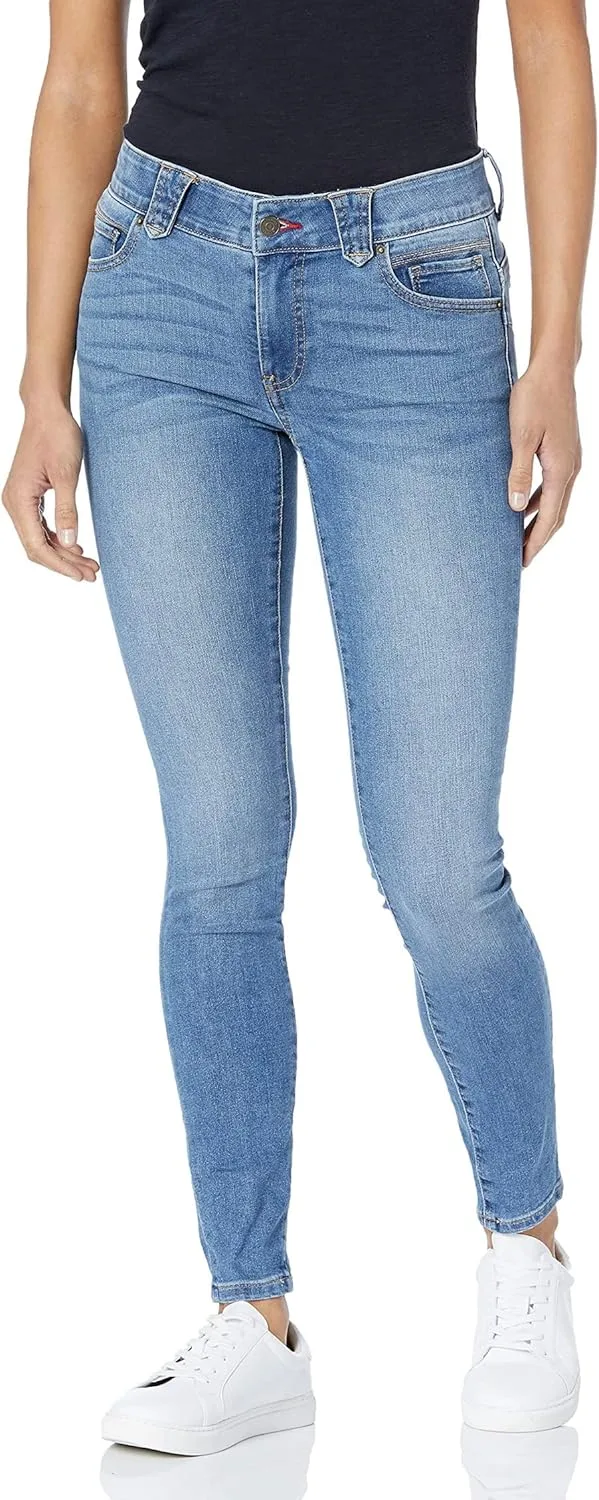 Tommy Hilfiger Tribeca Skinny Crop с манжетой в индиго
Tommy Hilfiger Tribeca Skinny Crop с манжетой в индиго
