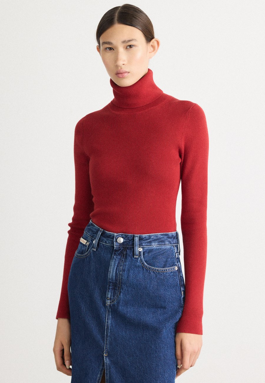 Джемпер Calvin Klein Jeans LABEL ROLL NECK, Winery/Red
Джемпер Calvin Klein Jeans LABEL ROLL NECK, Winery/Red