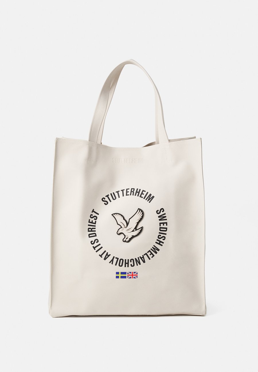 Сумка-шоппер Stutterheim STUTTERHEIM X LYLE & SCOTT BAG UNISEX, Light Sand/Sand
Сумка-шоппер Stutterheim STUTTERHEIM X LYLE & SCOTT BAG UNISEX, Light Sand/Sand