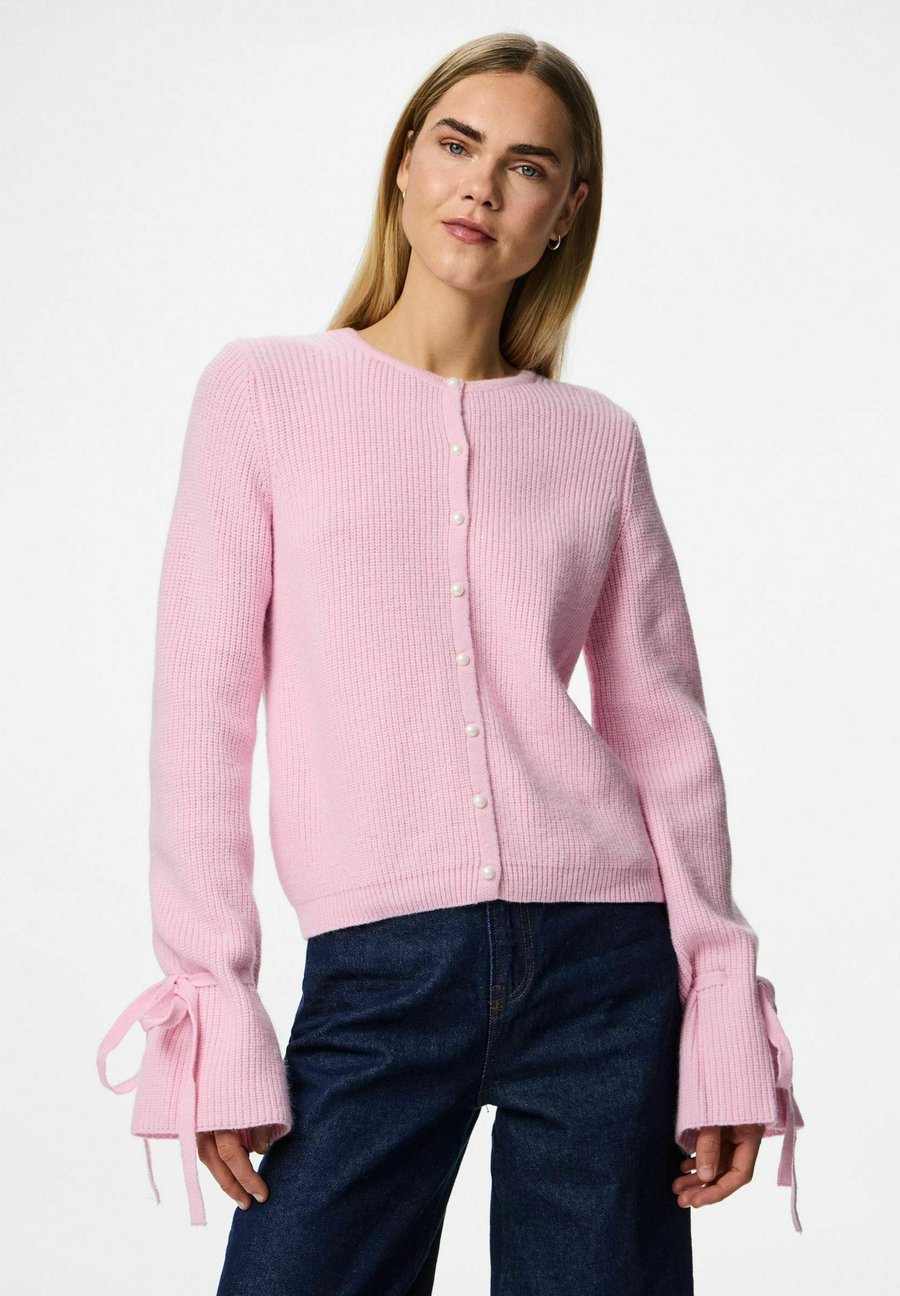 Кардиган Pieces PCRIKKE, Roseate Spoonbill/Pink
Кардиган Pieces PCRIKKE, Roseate Spoonbill/Pink