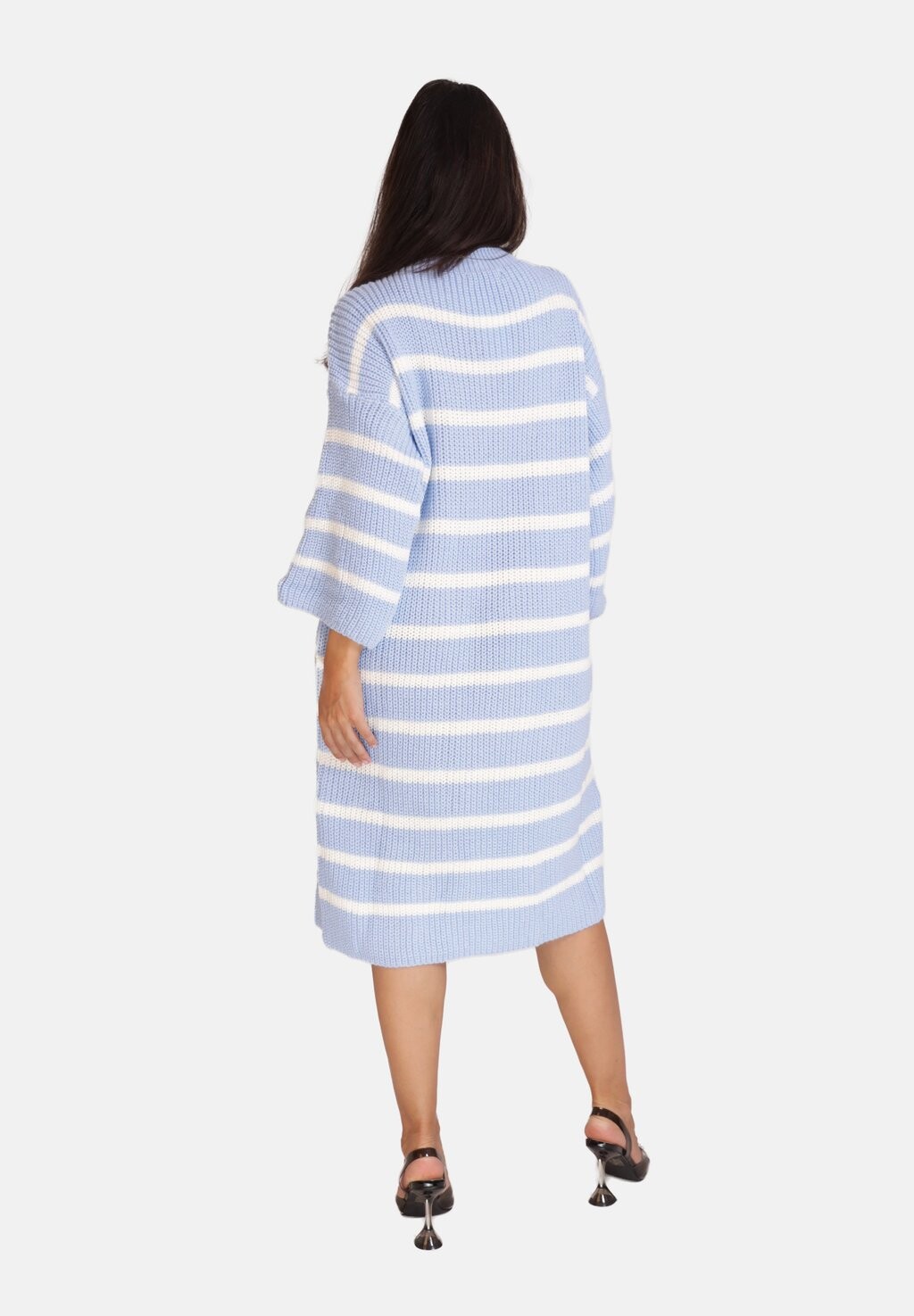 Платье-джемпер Elara, светло-голубой
Платье-джемпер Elara, светло-голубой