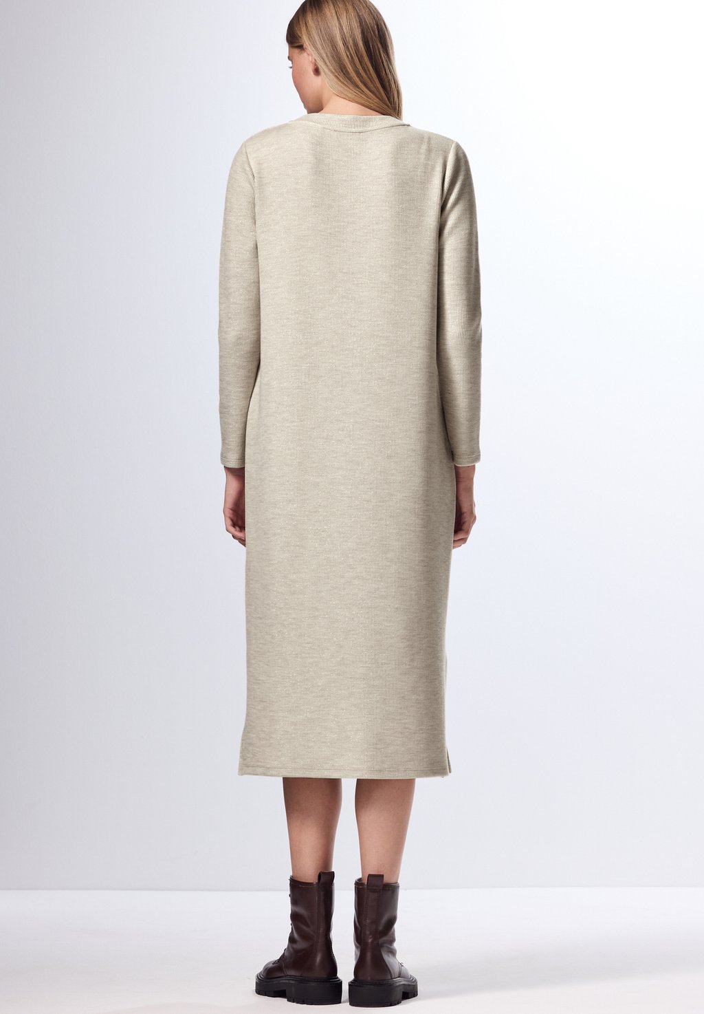 Платье-джемпер IM MELANGE LOOK Street One, бежевый
Платье-джемпер IM MELANGE LOOK Street One, бежевый