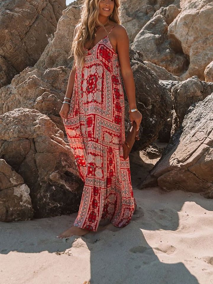 Длинное платье Milan Kiss
Длинное платье Milan Kiss