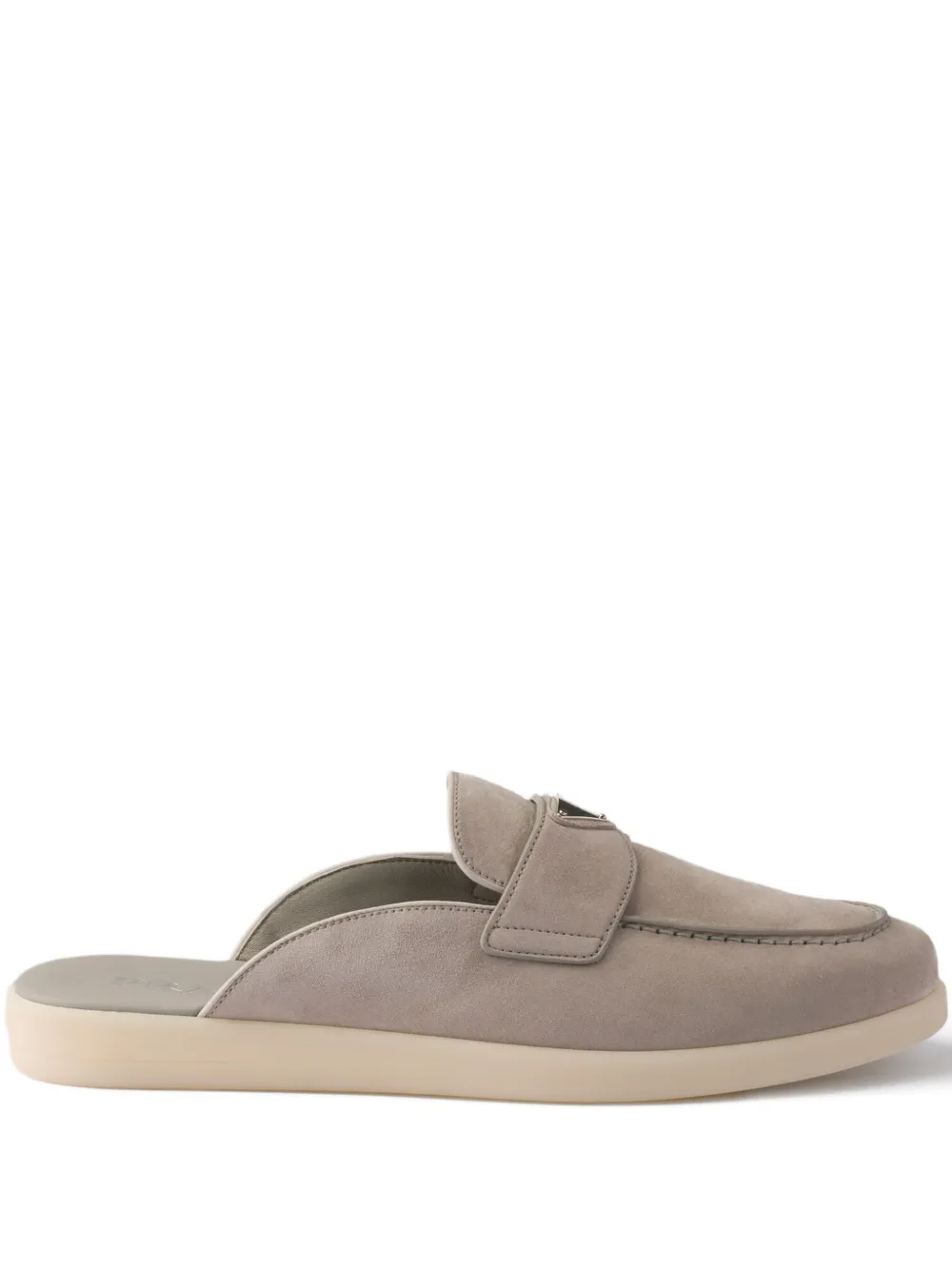 Замшевые лоферы Prada, нейтральный
Замшевые лоферы Prada, нейтральный