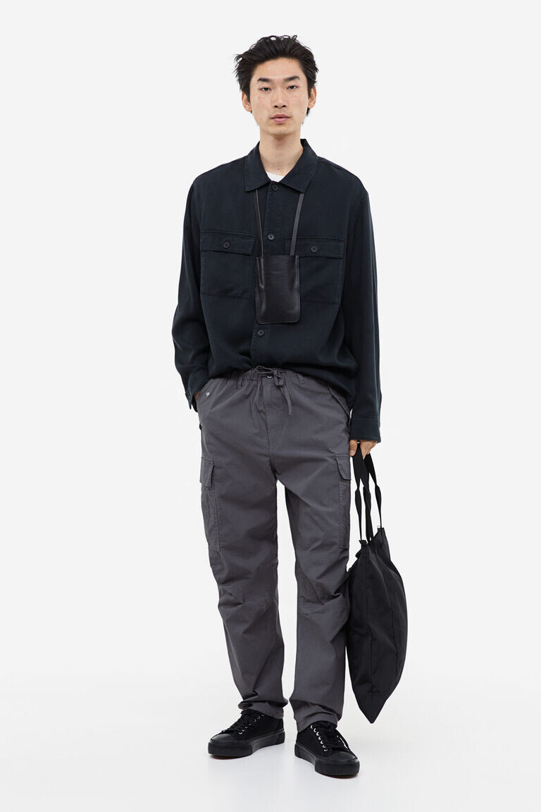 Брюки карго ripstop regular fit H&M, серый
Брюки карго ripstop regular fit H&M, серый