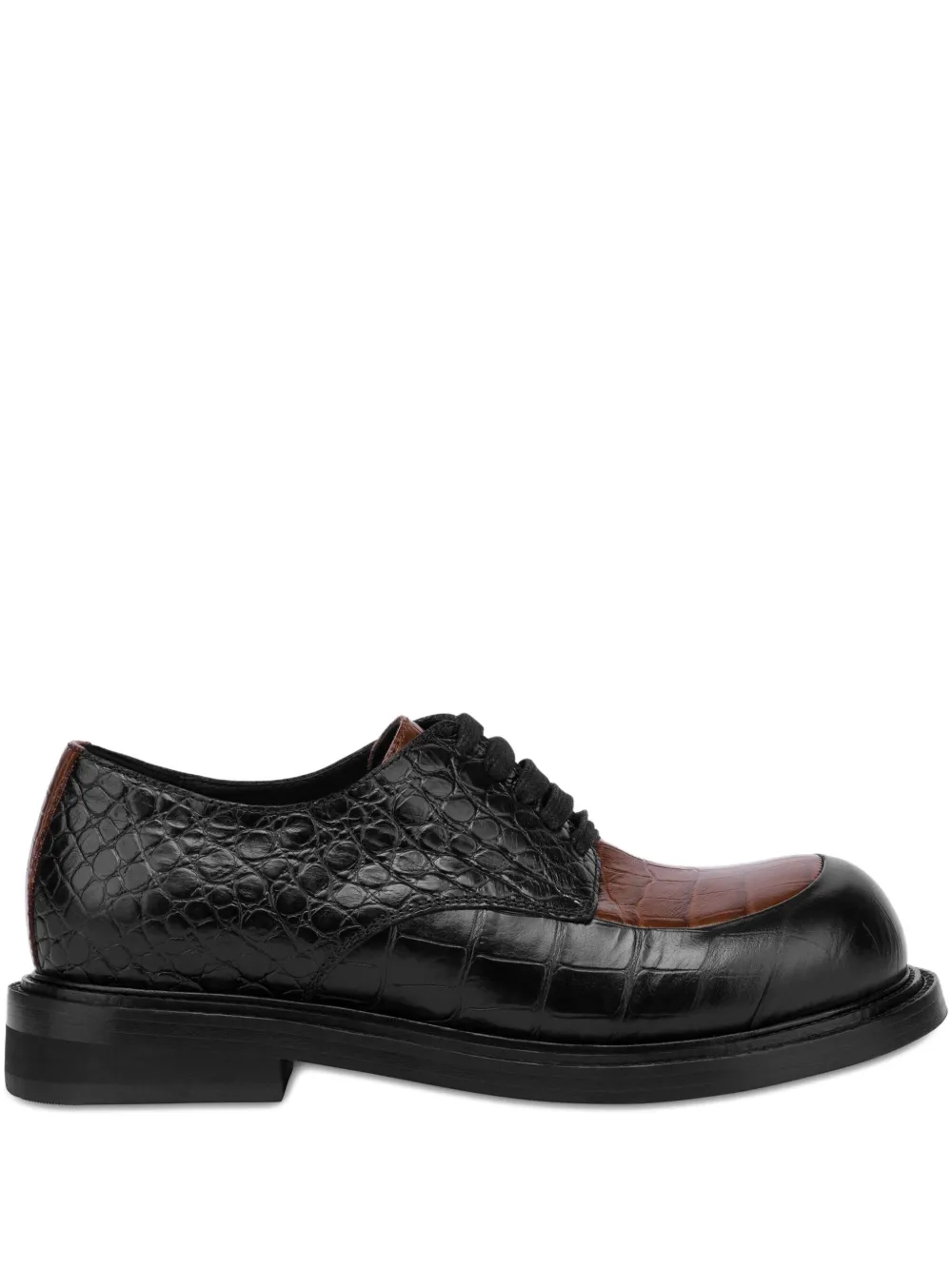 Дерби с тиснением под кожу крокодила Moschino, черный
Дерби с тиснением под кожу крокодила Moschino, черный