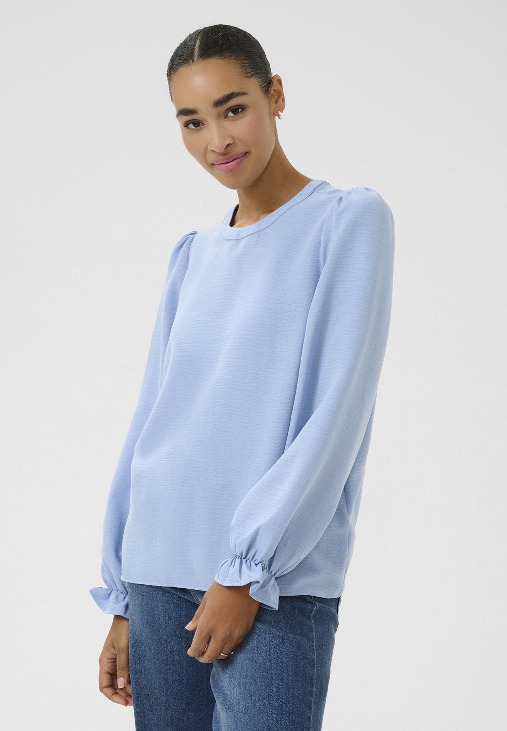 Блуза KANITA ROUND NECK SOLID Kaffe, синий
Блуза KANITA ROUND NECK SOLID Kaffe, синий