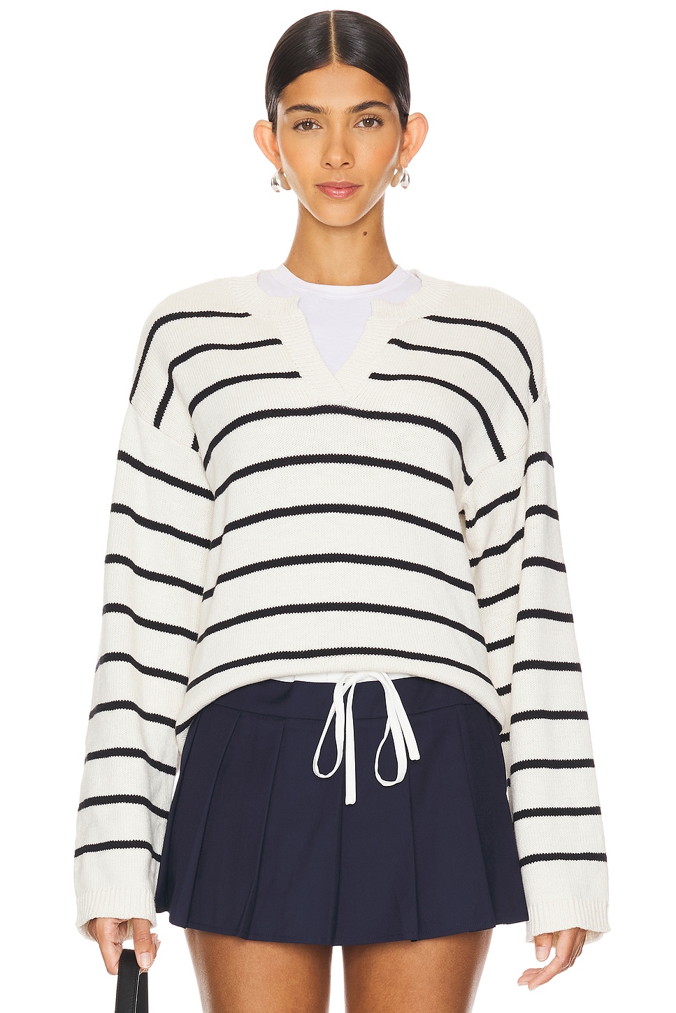 Свитер с прохладной атмосферой Sanctuary, черный
Свитер с прохладной атмосферой Sanctuary, черный