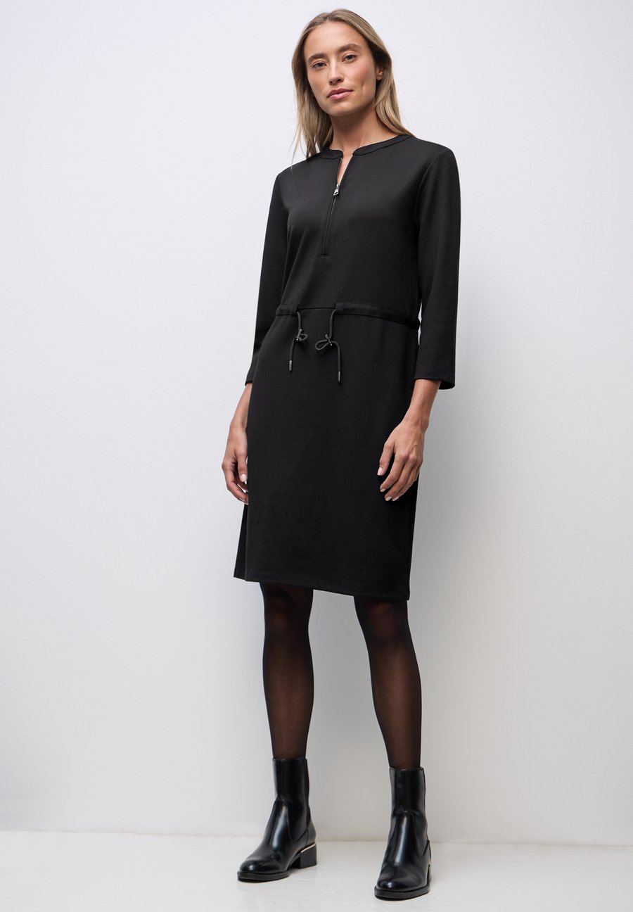 Платье Street One MIT ZIPPER, Schwarz/Black
Платье Street One MIT ZIPPER, Schwarz/Black