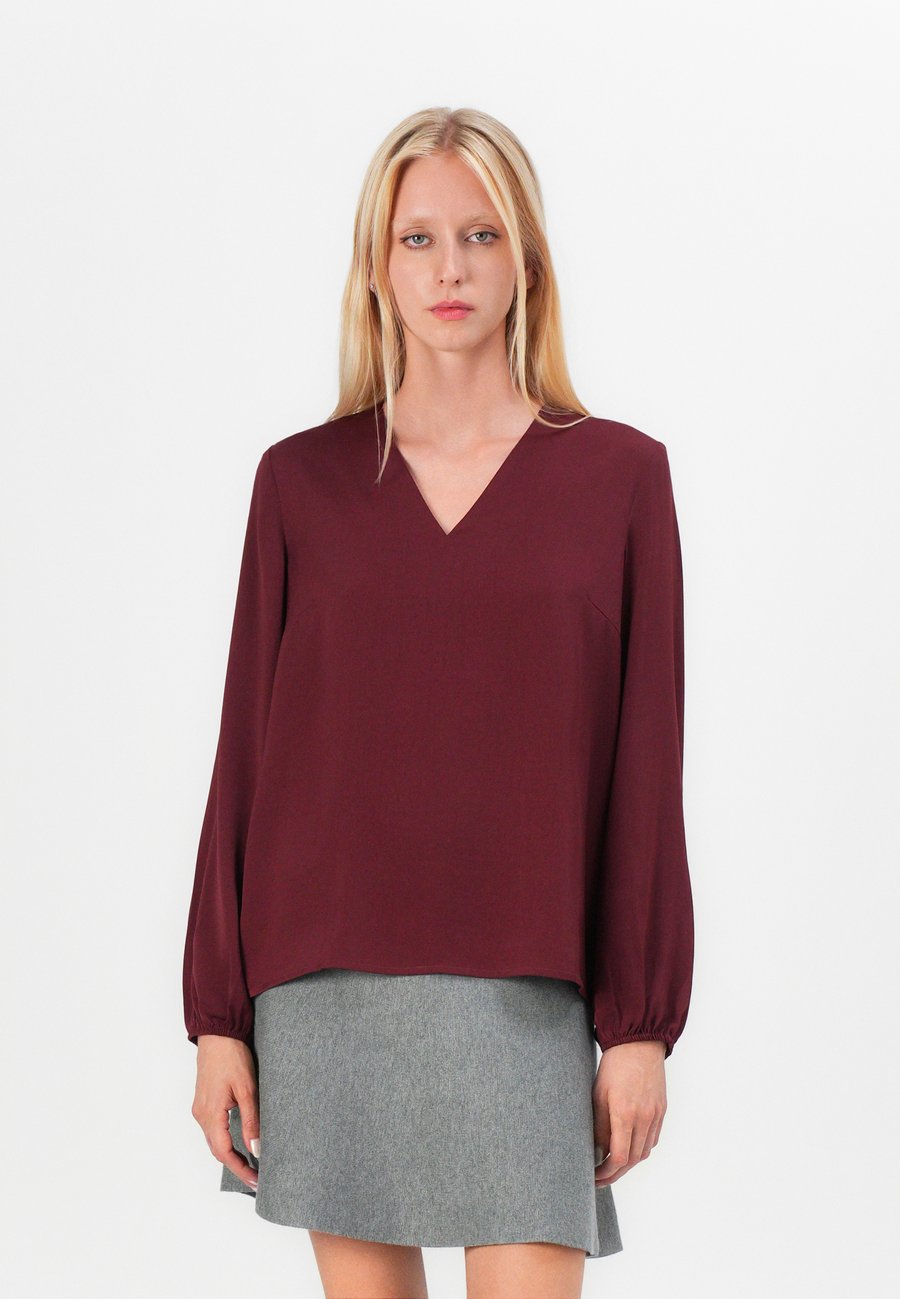 Блуза ONLY ONLLUCY LIFE V NECK, Tawny Port/Bordeaux
Блуза ONLY ONLLUCY LIFE V NECK, Tawny Port/Bordeaux