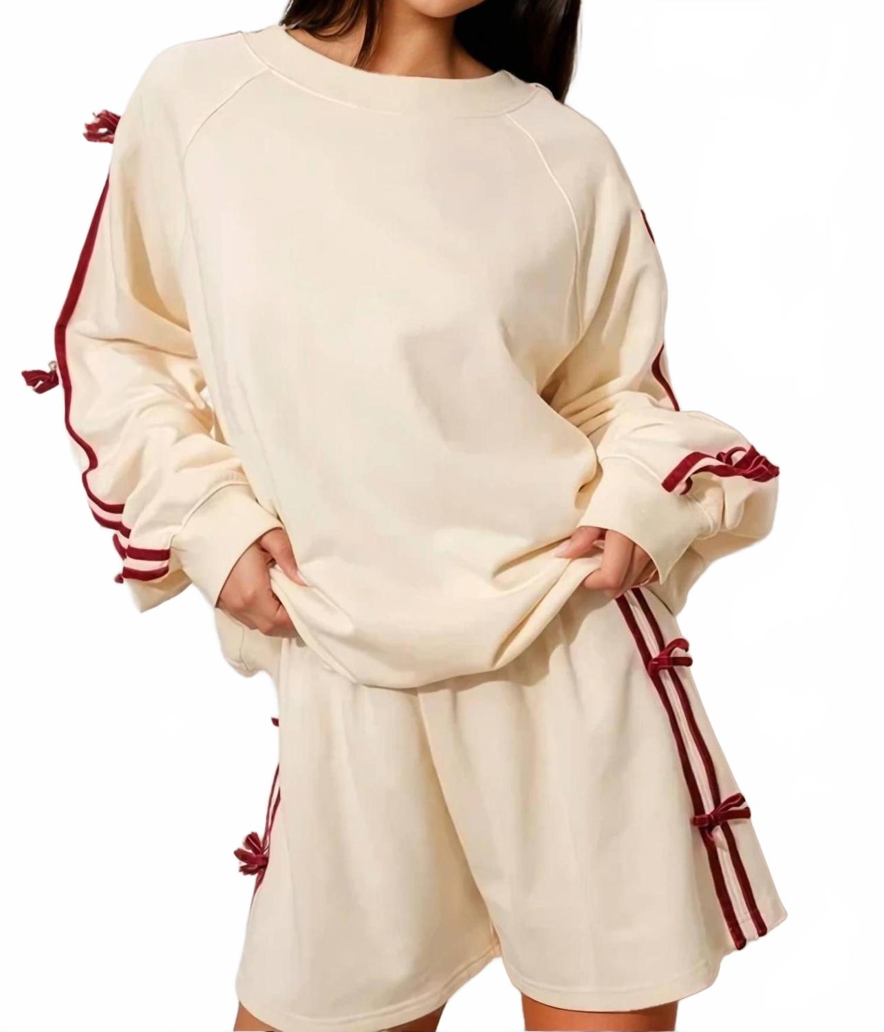 Кремовый комплект с бабочкой Pretty Garbage 
Кремовый комплект с бабочкой Pretty Garbage