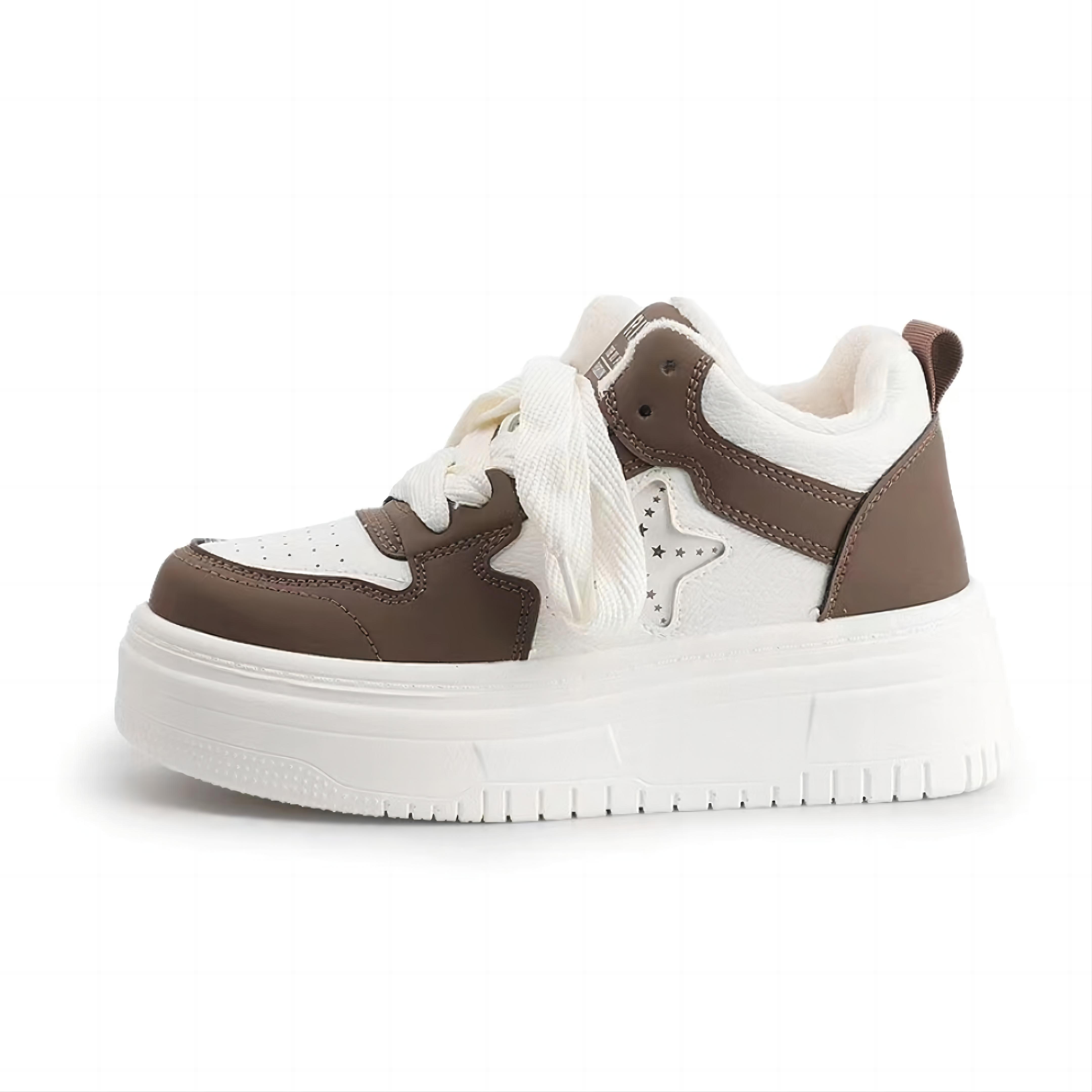 Кроссовки женские средней высоты с массивной подошвой BINGO DUCK, хаки
Кроссовки женские средней высоты с массивной подошвой BINGO DUCK, хаки