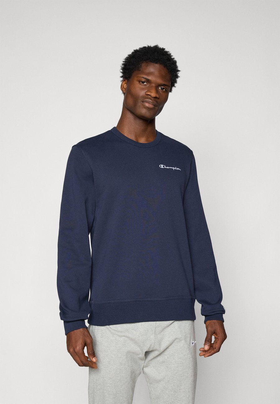 Толстовка Champion ICONS CONTRAST CREWNECK , Navy/Dark Blue
Толстовка Champion ICONS CONTRAST CREWNECK , Navy/Dark Blue