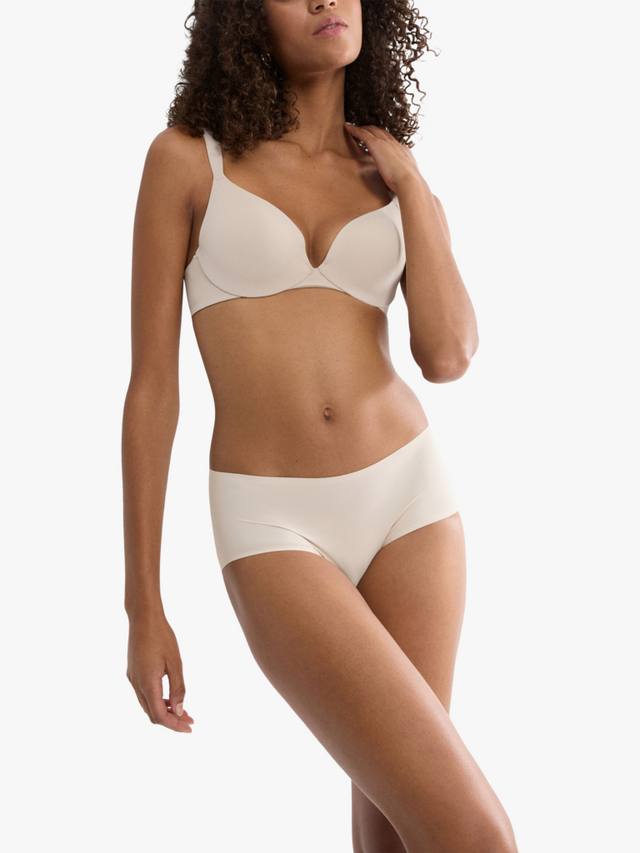 Высокие шортики с максимальным покрытием Triumph, Nude Beige
Высокие шортики с максимальным покрытием Triumph, Nude Beige