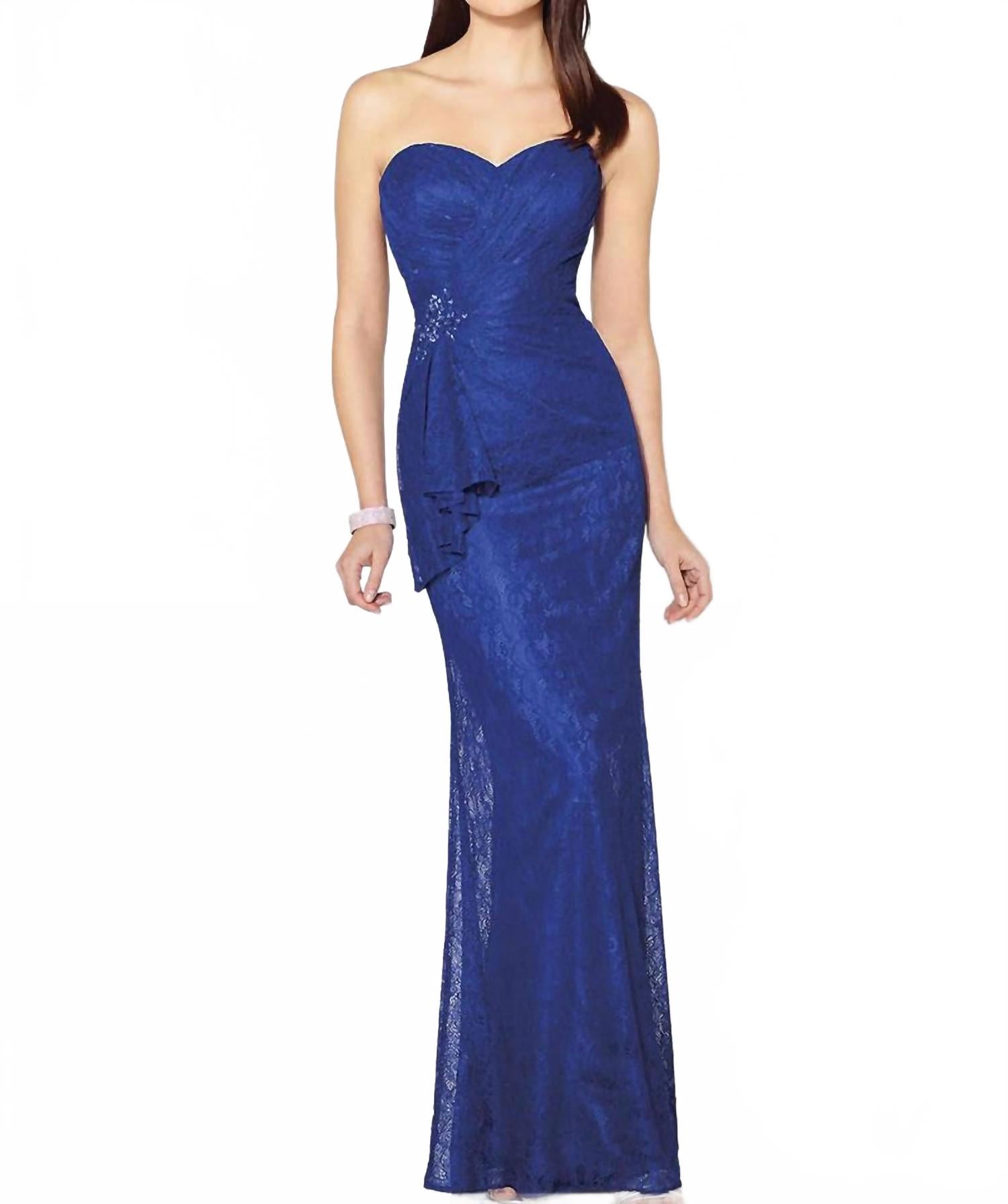 Кружевное безрукавное платье-футляр в королевском синем цвете Cameron Blake 
Кружевное безрукавное платье-футляр в королевском синем цвете Cameron Blake