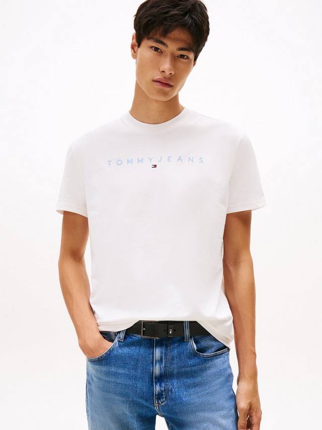 Футболка из хлопка с вышитым логотипом Tommy Hilfiger
Футболка из хлопка с вышитым логотипом Tommy Hilfiger