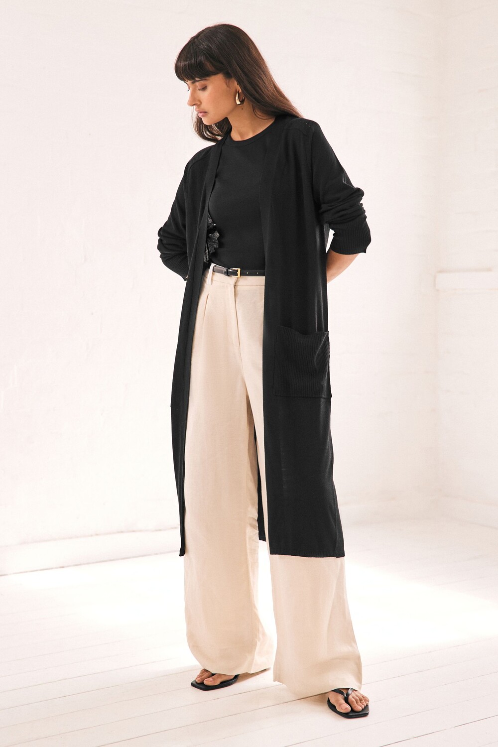 Удлиненный кардиган Next, черный
Удлиненный кардиган Next, черный