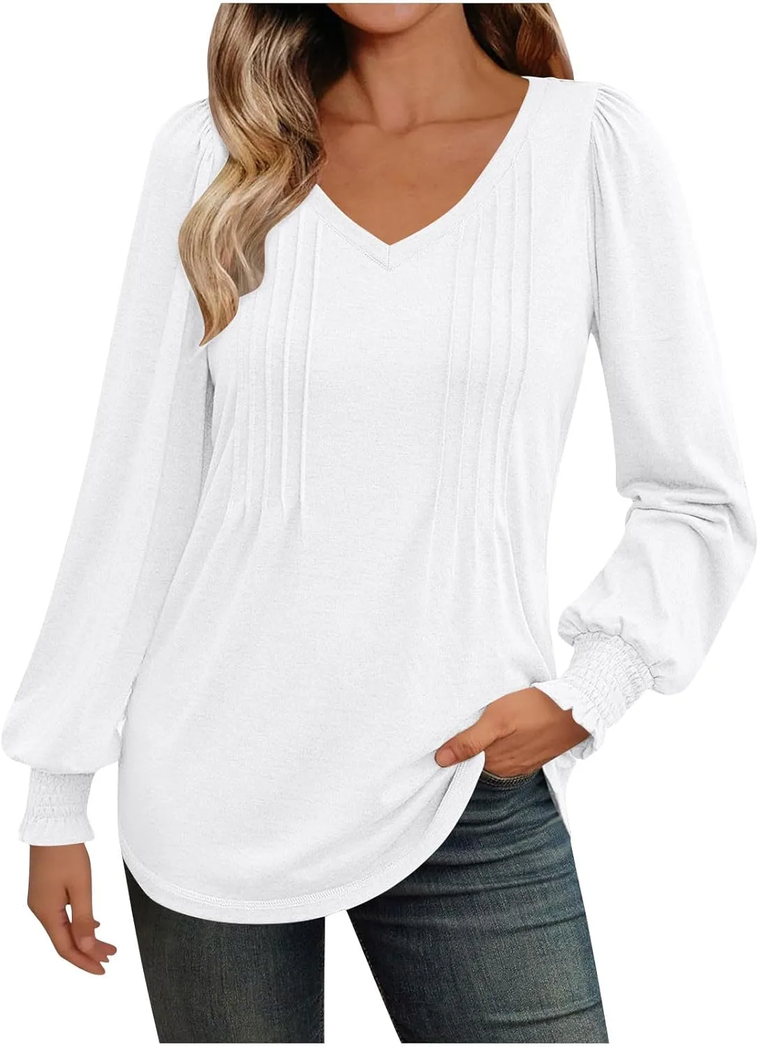 Женская футболка с рукавами 3/4 и V-образным вырезом
Женская футболка с рукавами 3/4 и V-образным вырезом