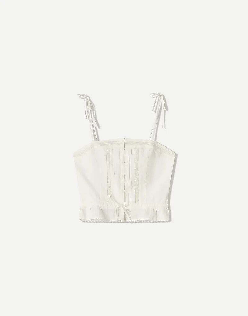 Белый кружевной топ Bershka с бретельками и завязкой
Белый кружевной топ Bershka с бретельками и завязкой