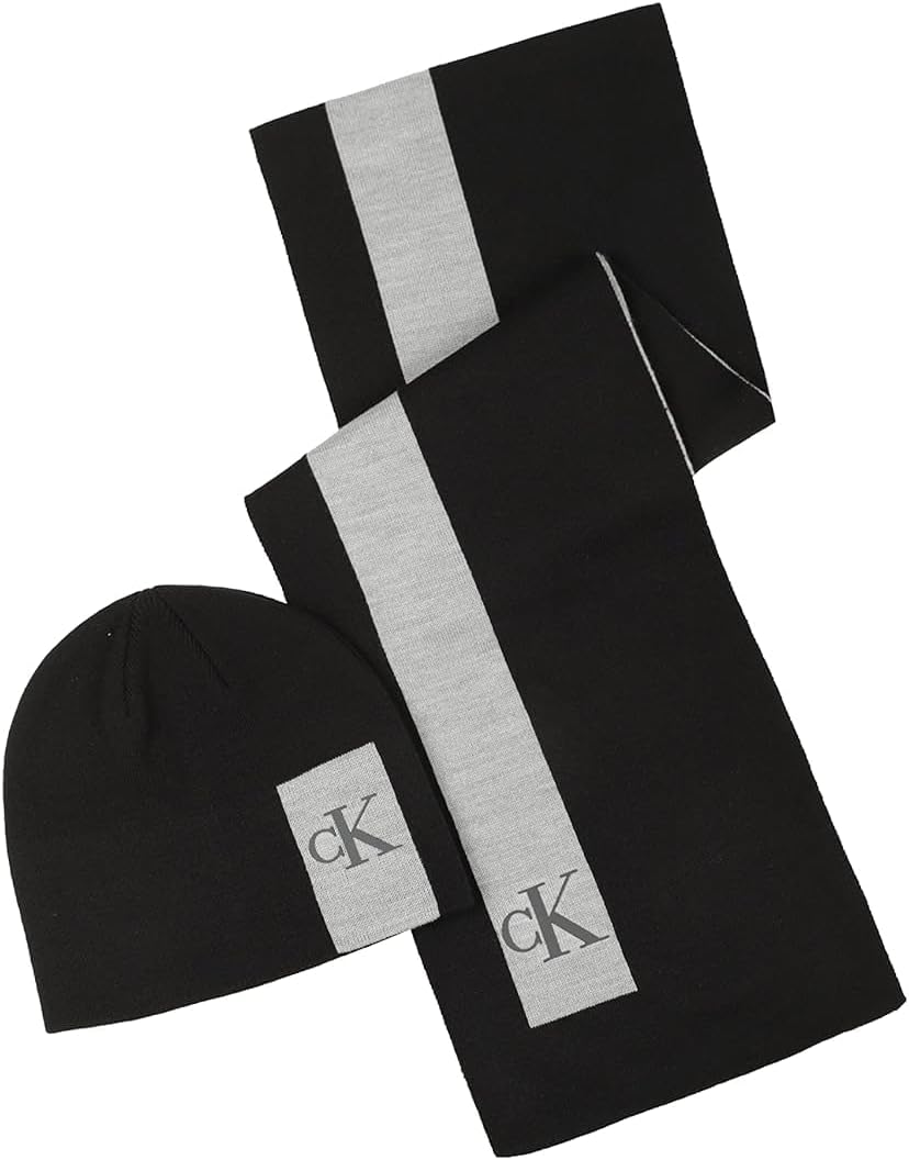 Подарочный набор из мужской шапки-манжеты и шарфа Calvin Klein Mens, Black Striped
Подарочный набор из мужской шапки-манжеты и шарфа Calvin Klein Mens, Black Striped