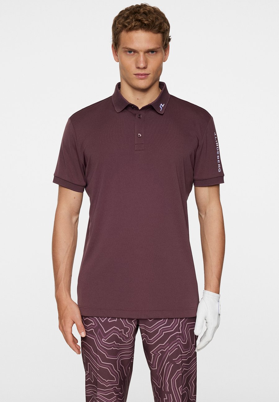Поло J.LINDEBERG Sports TOUR TECH, Huckleberry/Berry
Поло J.LINDEBERG Sports TOUR TECH, Huckleberry/Berry