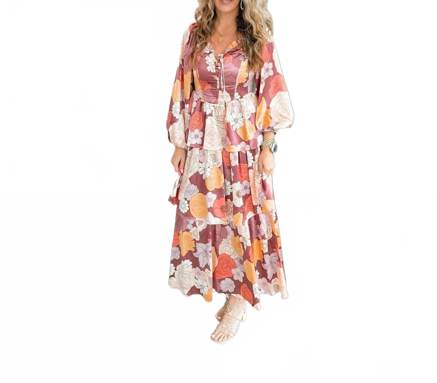 Платье в стиле корсета с цветочным принтом в осенних тонах Listicle, Autumn Blooms
Платье в стиле корсета с цветочным принтом в осенних тонах Listicle, Autumn Blooms