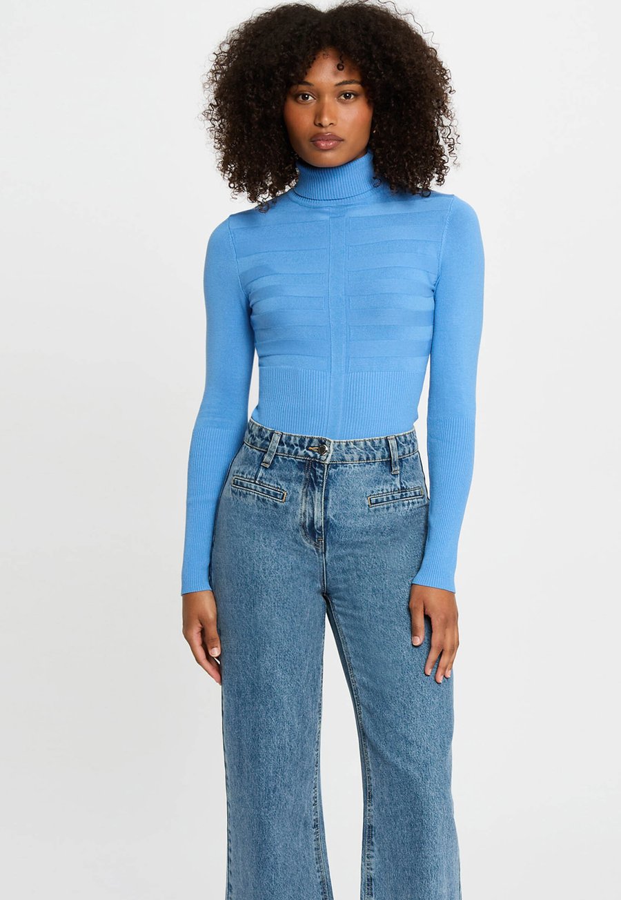 Джемпер Morgan LONG SLEEVE TURTLENECK, Bleu/Blue
Джемпер Morgan LONG SLEEVE TURTLENECK, Bleu/Blue