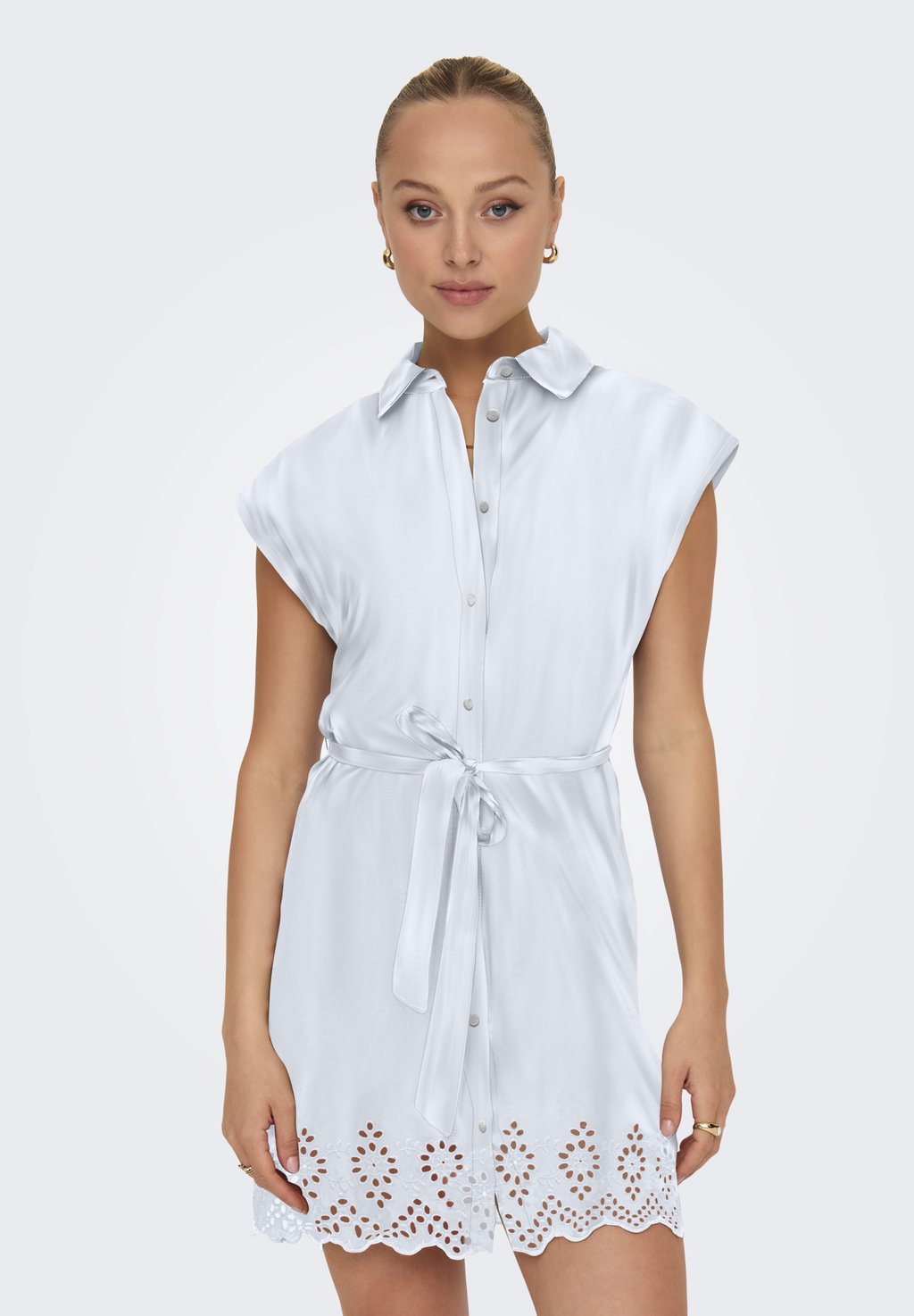 Платье-рубашка ONLLOU LIFE EMB ONLY, белый
Платье-рубашка ONLLOU LIFE EMB ONLY, белый