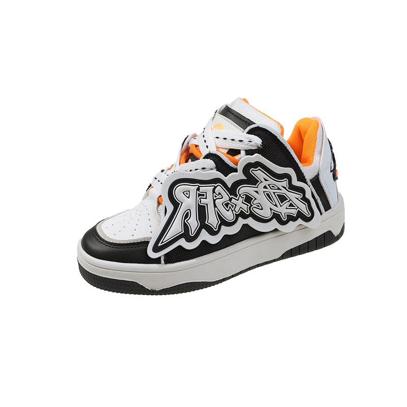 PLAY COBBLER Антискользящие и износостойкие низкие скейтерские кроссовки унисекс бело-черные, цвет White Black
PLAY COBBLER Антискользящие и износостойкие низкие скейтерские кроссовки унисекс бело-черные, цвет White Black