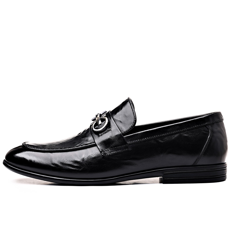 Мужские туфли Romon черные низкие
Мужские туфли Romon черные низкие