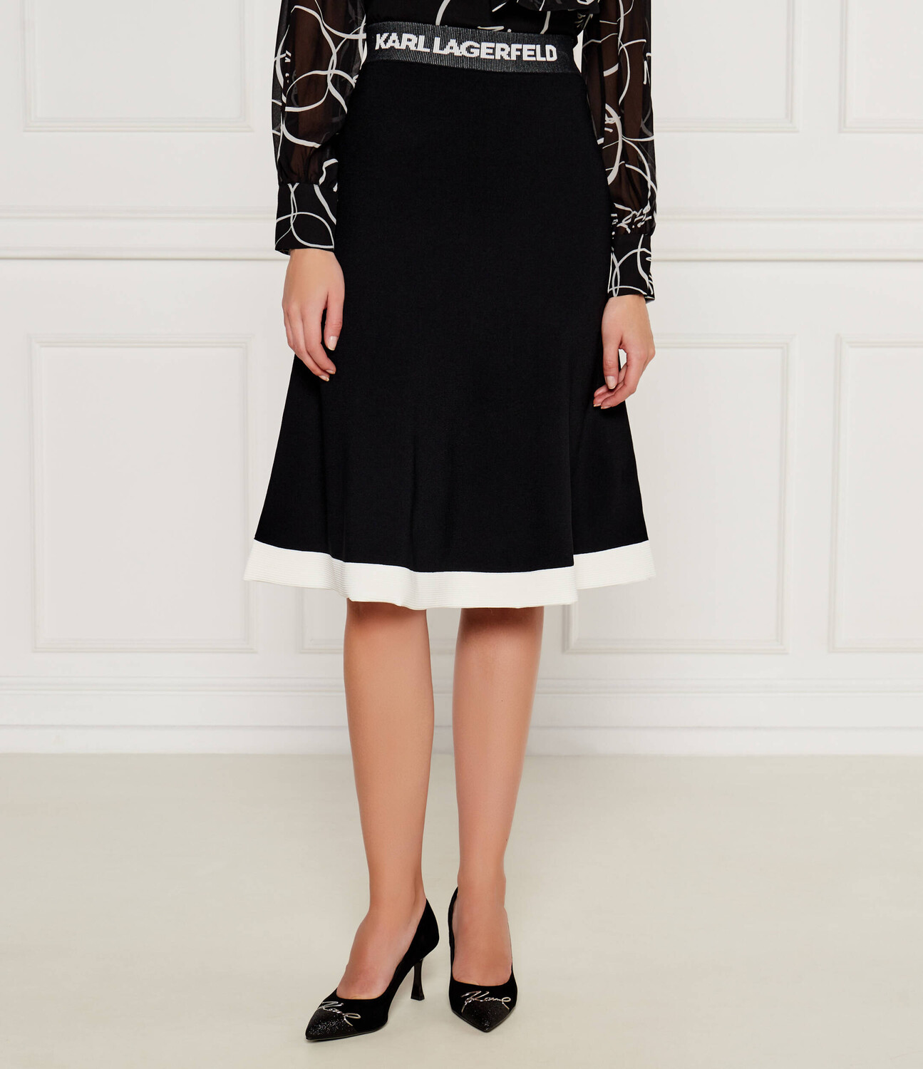 Юбка Karl Lagerfeld, черный
Юбка Karl Lagerfeld, черный