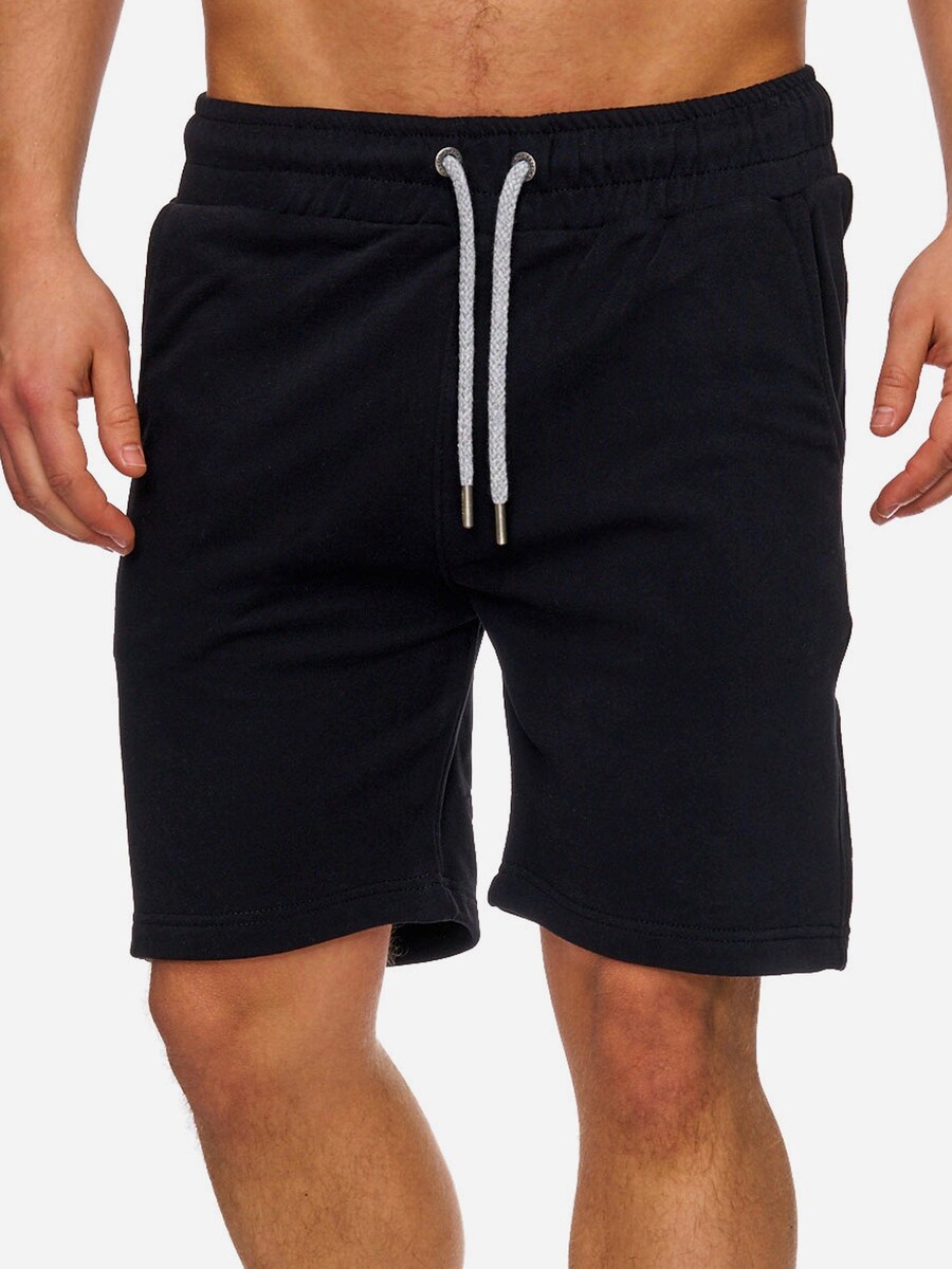 Обычные брюки Tazzio 17600, черный
Обычные брюки Tazzio 17600, черный