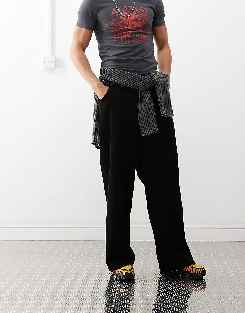 Брюки-скейтер COLLUSION вельветового цвета черного цвета
Брюки-скейтер COLLUSION вельветового цвета черного цвета