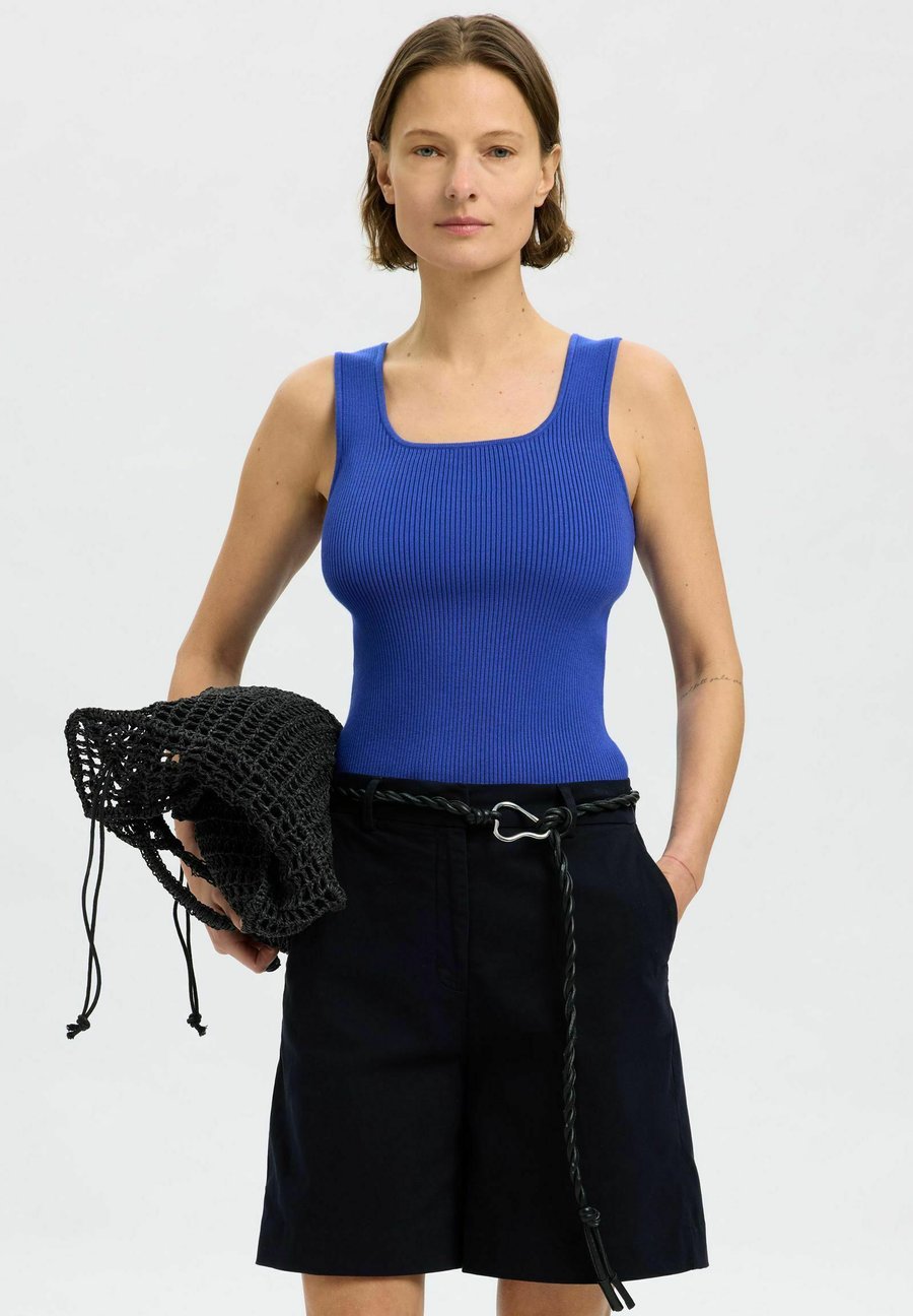 Топ Selected Femme SLFKAMMA, Dazzling Blue/Royal Blue
Топ Selected Femme SLFKAMMA, Dazzling Blue/Royal Blue