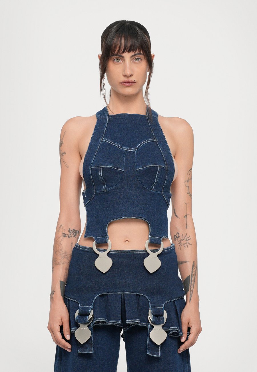 Топ Sinéad O'Dwyer Top, Indigo/Blue Denim
Топ Sinéad O'Dwyer Top, Indigo/Blue Denim