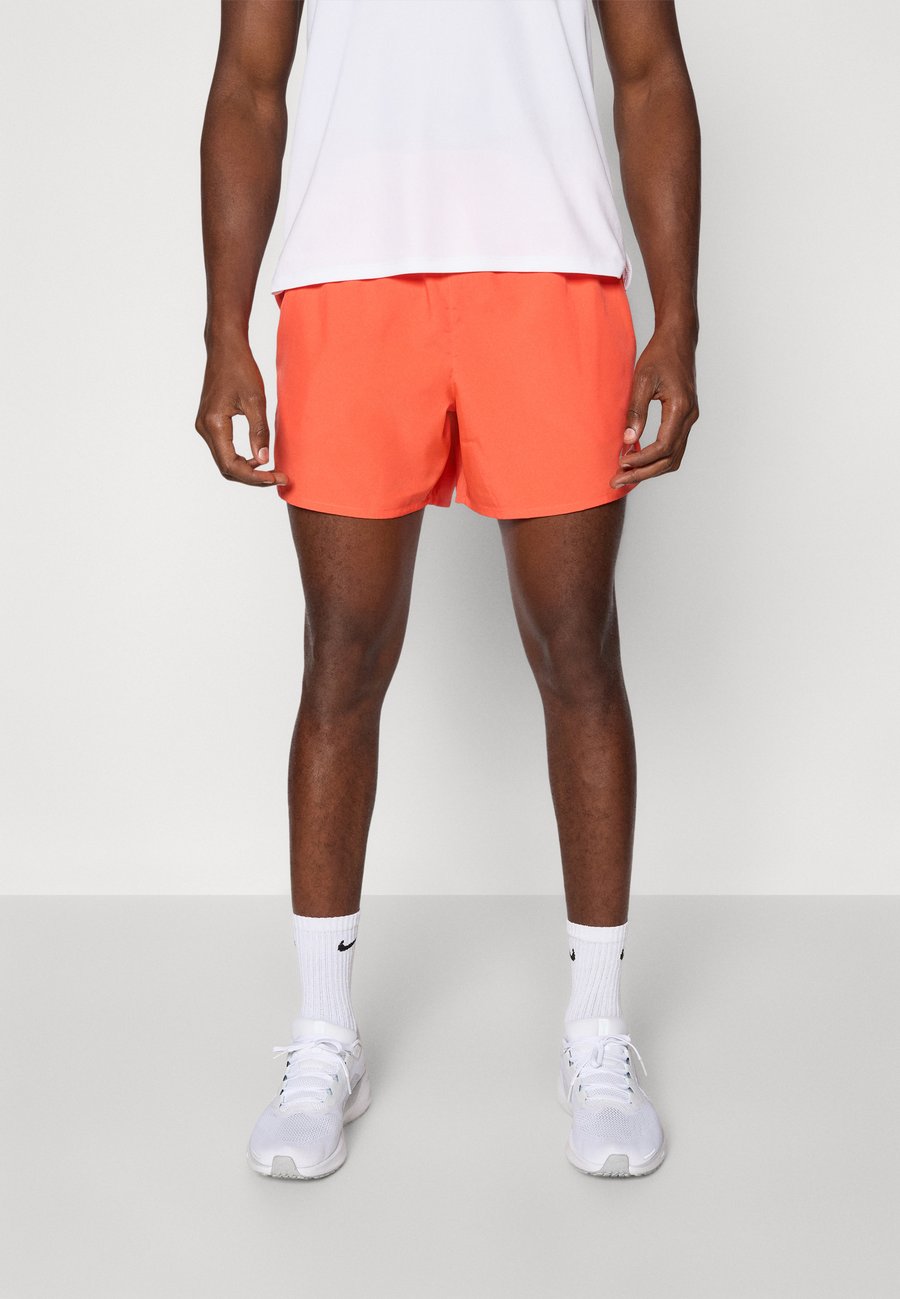 Спортивные шорты Nike Performance CHALLENGER SHORT, Bright Crimson Black/Red
Спортивные шорты Nike Performance CHALLENGER SHORT, Bright Crimson Black/Red