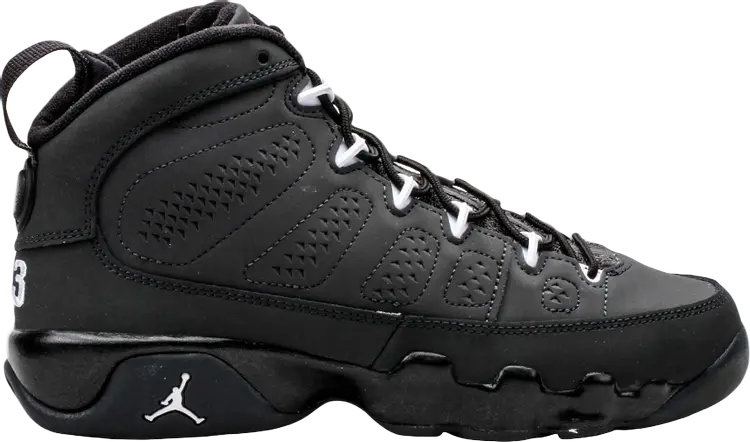 Кроссовки Air Jordan 9 Retro BG Anthracite, серый 
Кроссовки Air Jordan 9 Retro BG Anthracite, серый