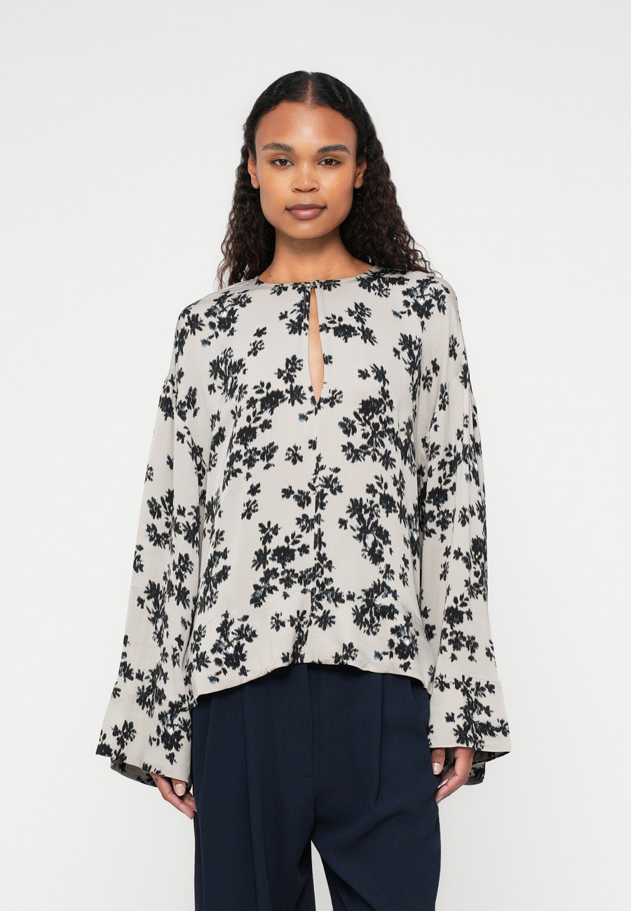 Блуза DAY Birger et Mikkelsen DAVIES, Multi-Coloured
Блуза DAY Birger et Mikkelsen DAVIES, Multi-Coloured