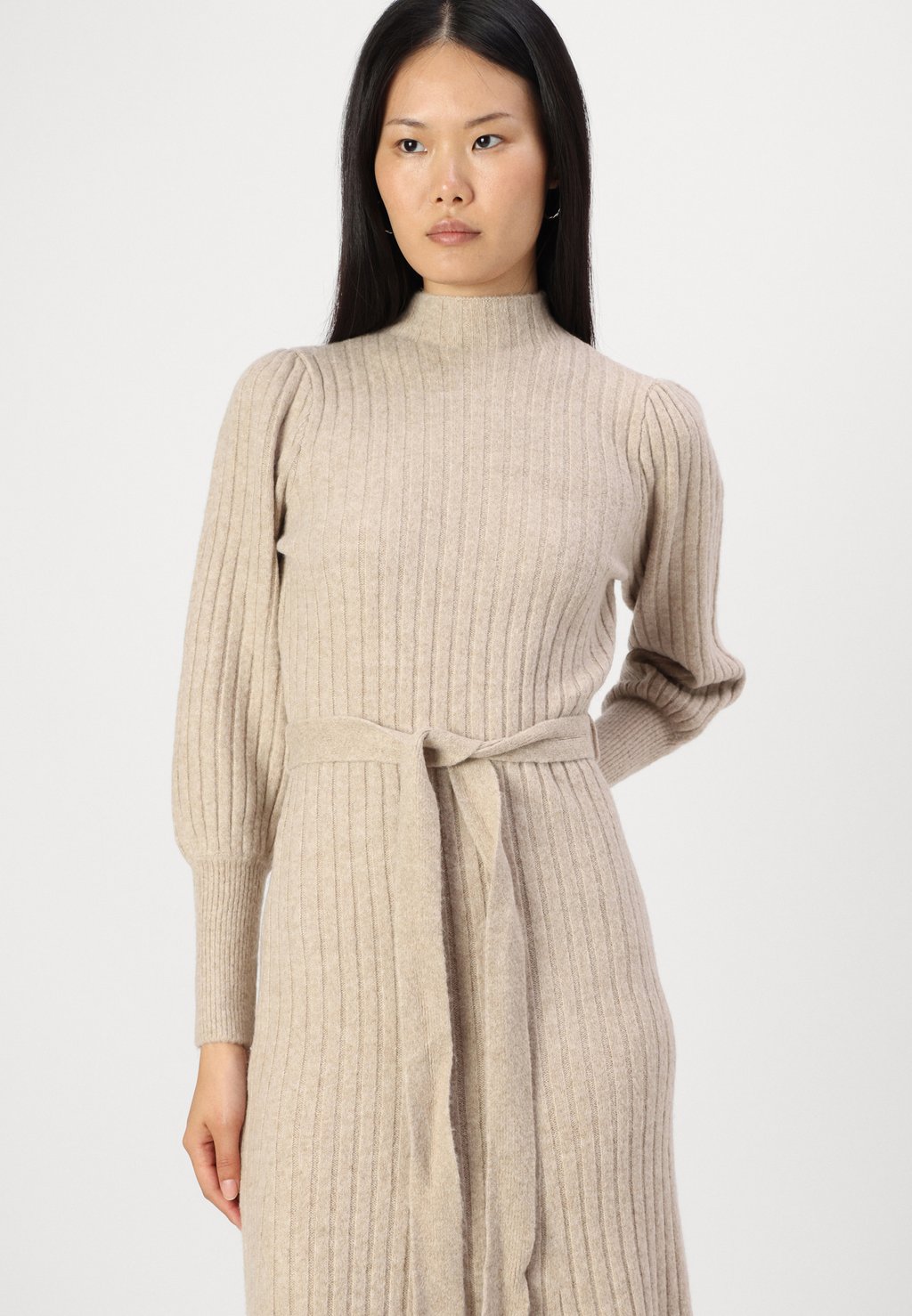 Платье-джемпер VIVIKA VILA, бежевый
Платье-джемпер VIVIKA VILA, бежевый