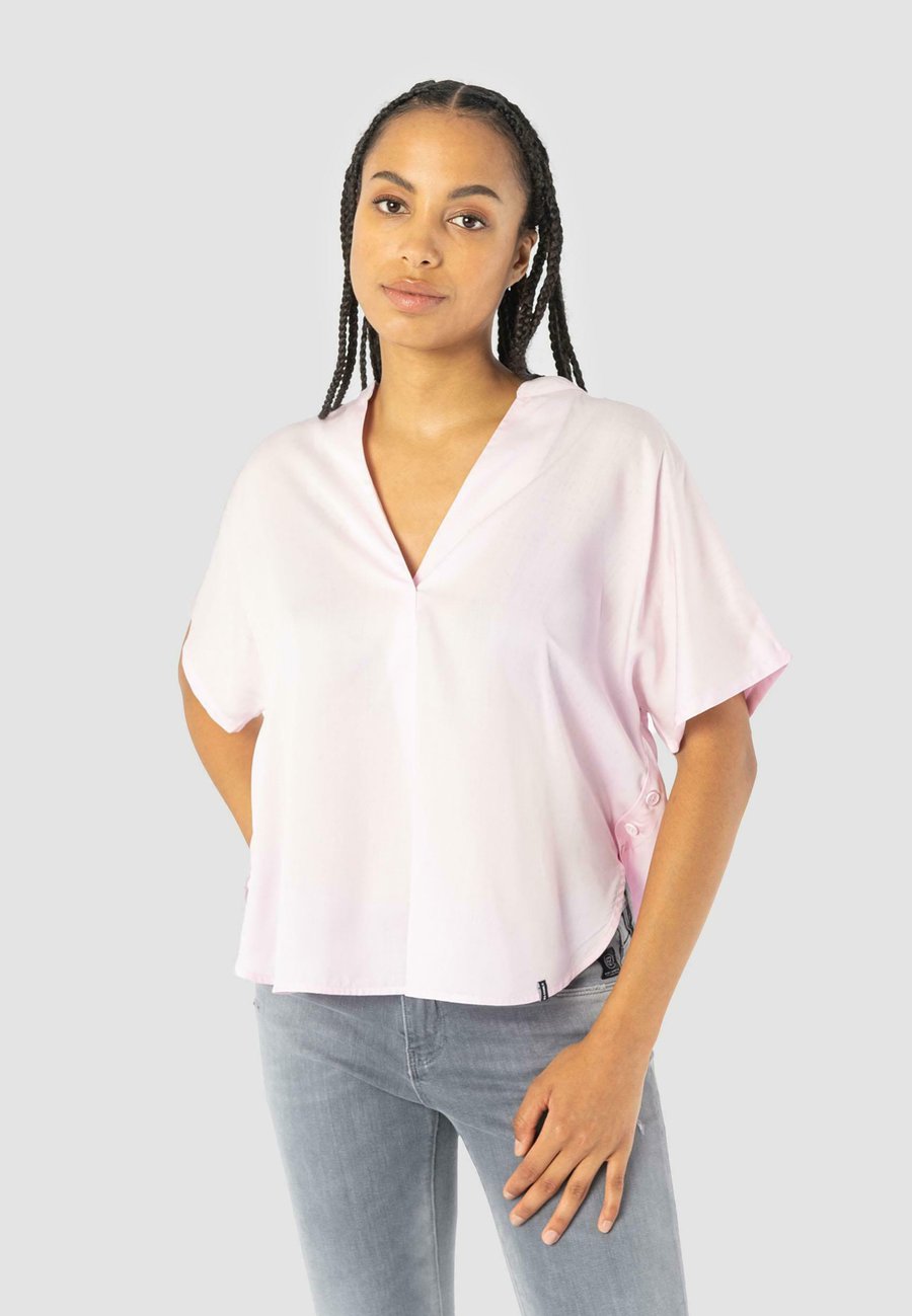 Блуза Elias Rumelis JEANINA, Flamingo/Light Pink
Блуза Elias Rumelis JEANINA, Flamingo/Light Pink